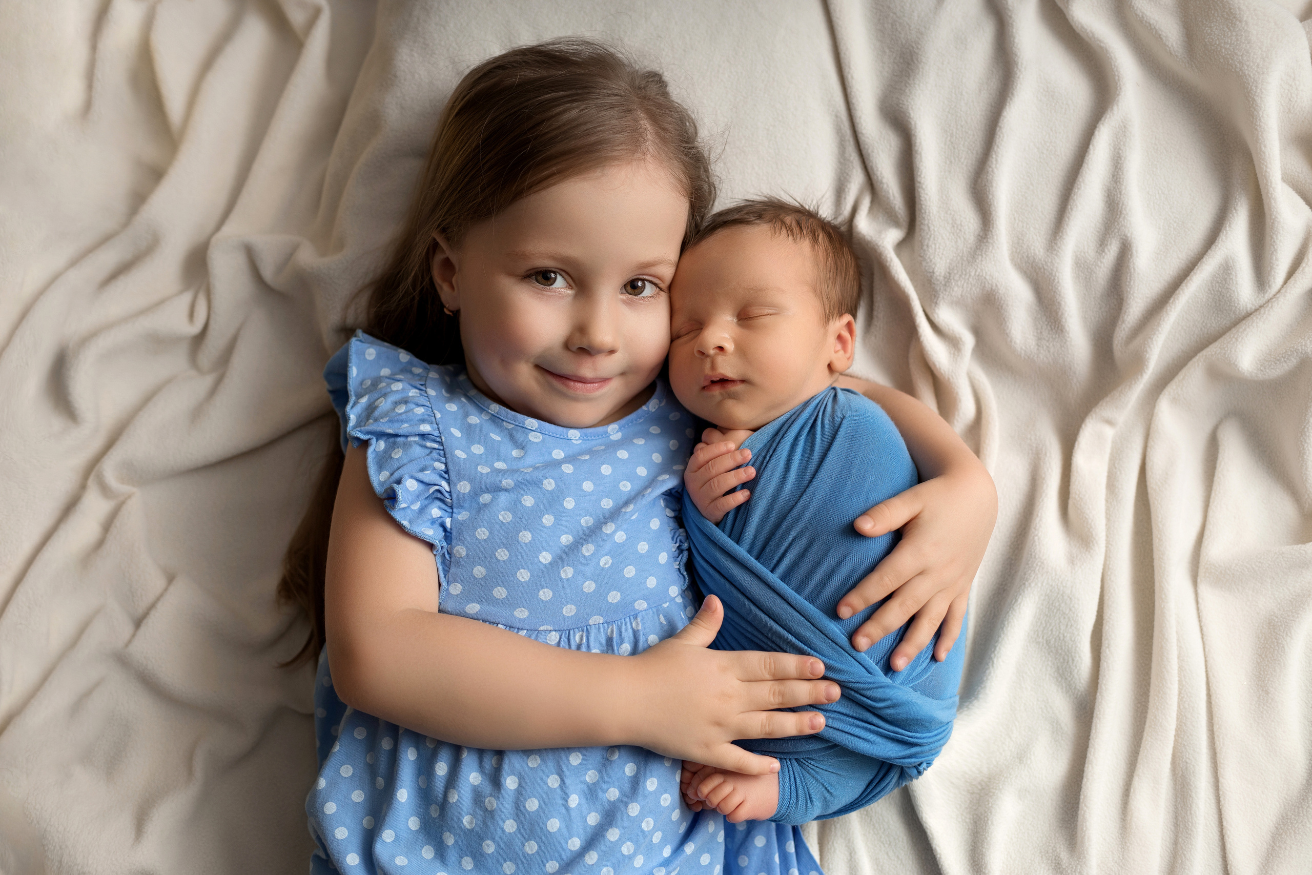 Семейные кадры от Elvira Kamaeva. Фотограф новорожденных малышей в Омске и Омской области Эльвира Камаева