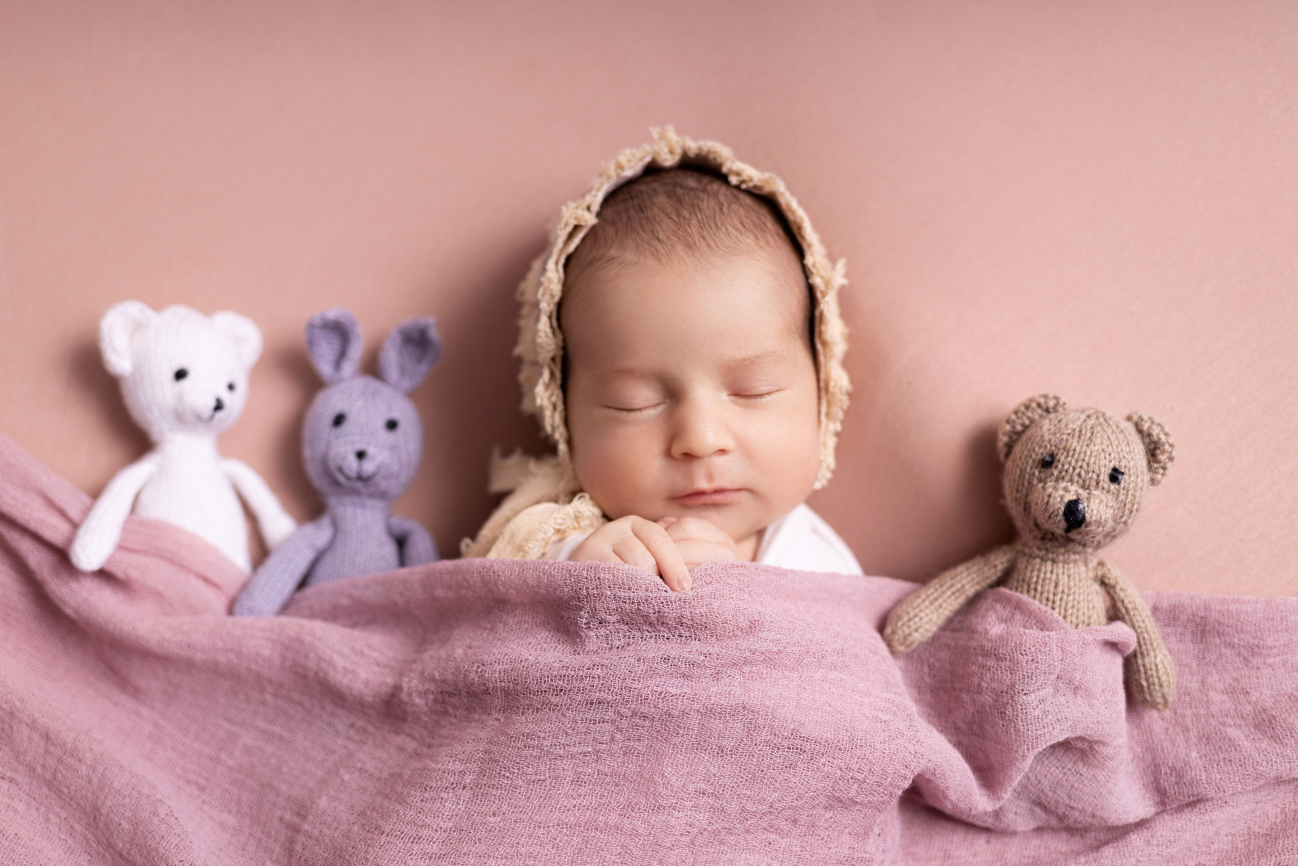 Классическая фотосессия малыша. Фотограф новорожденных малышей в Омске и Омской области Эльвира Камаева