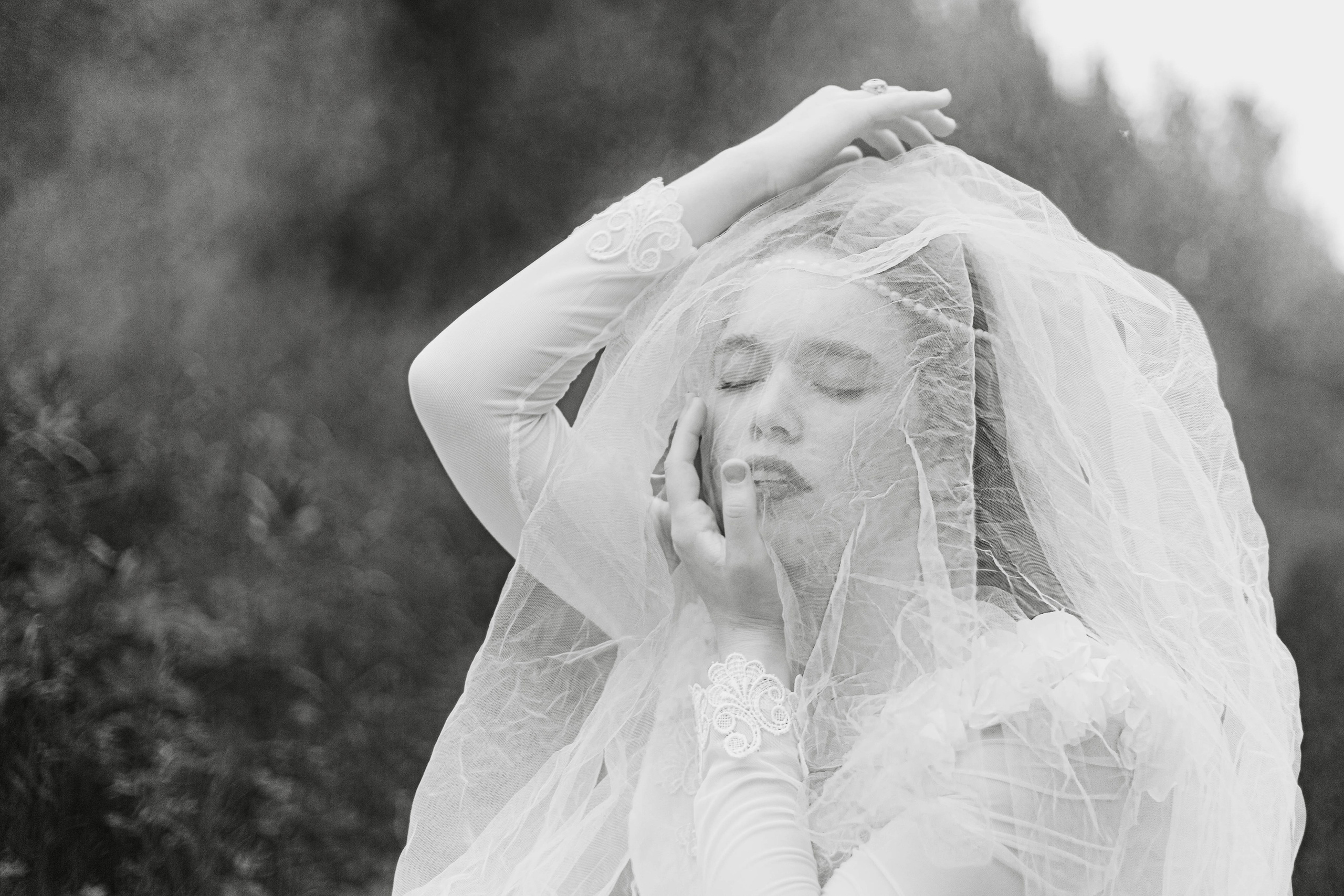 Сбежавшая невеста. Арт-фотограф Крис Л. в Тобольске: портрет, семейные, свадьбы