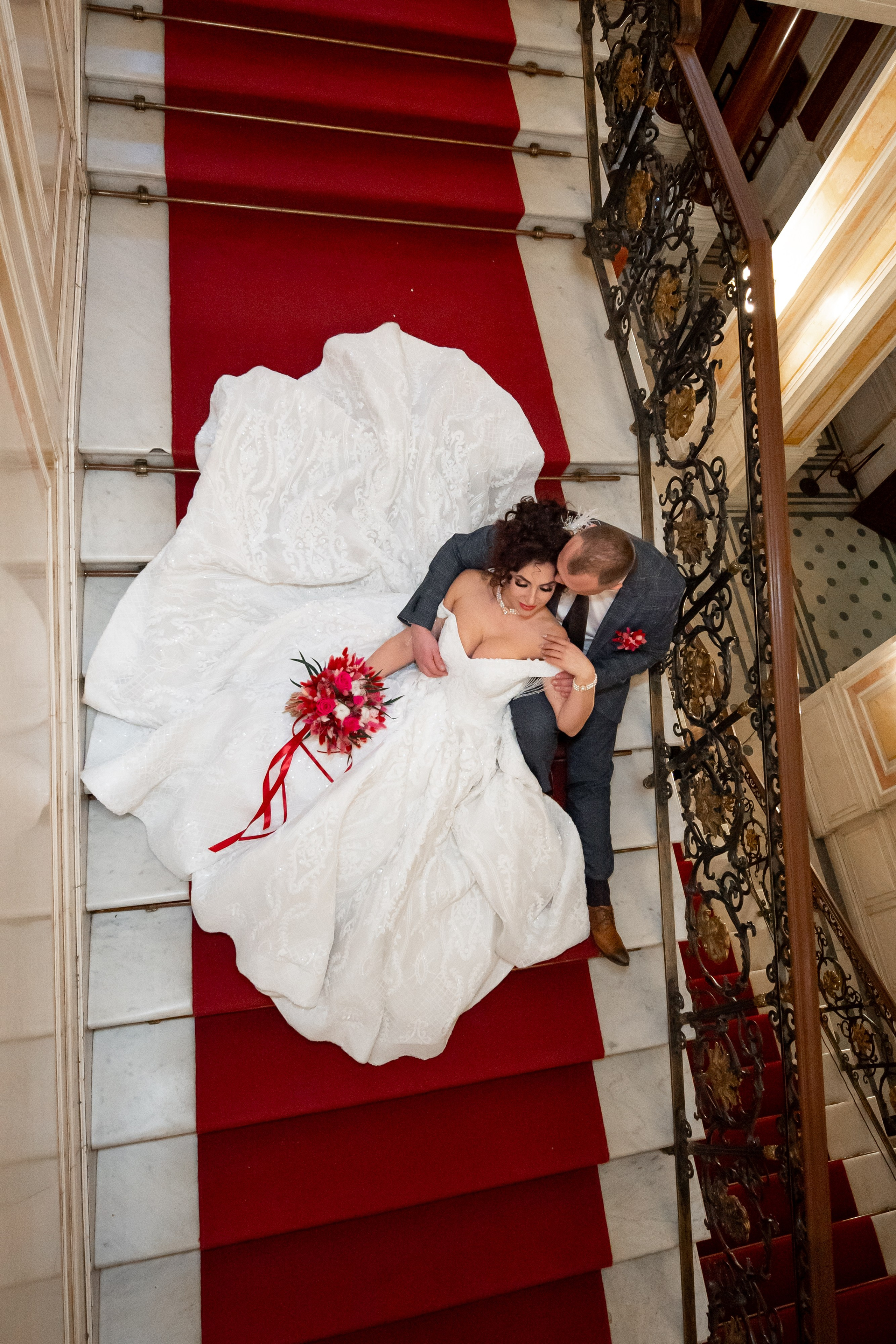 Места для фотосессии зимой в плохую погоду в Санкт-Петербурге. Свадебный фотограф Александр Невский в Санкт-Петербурге