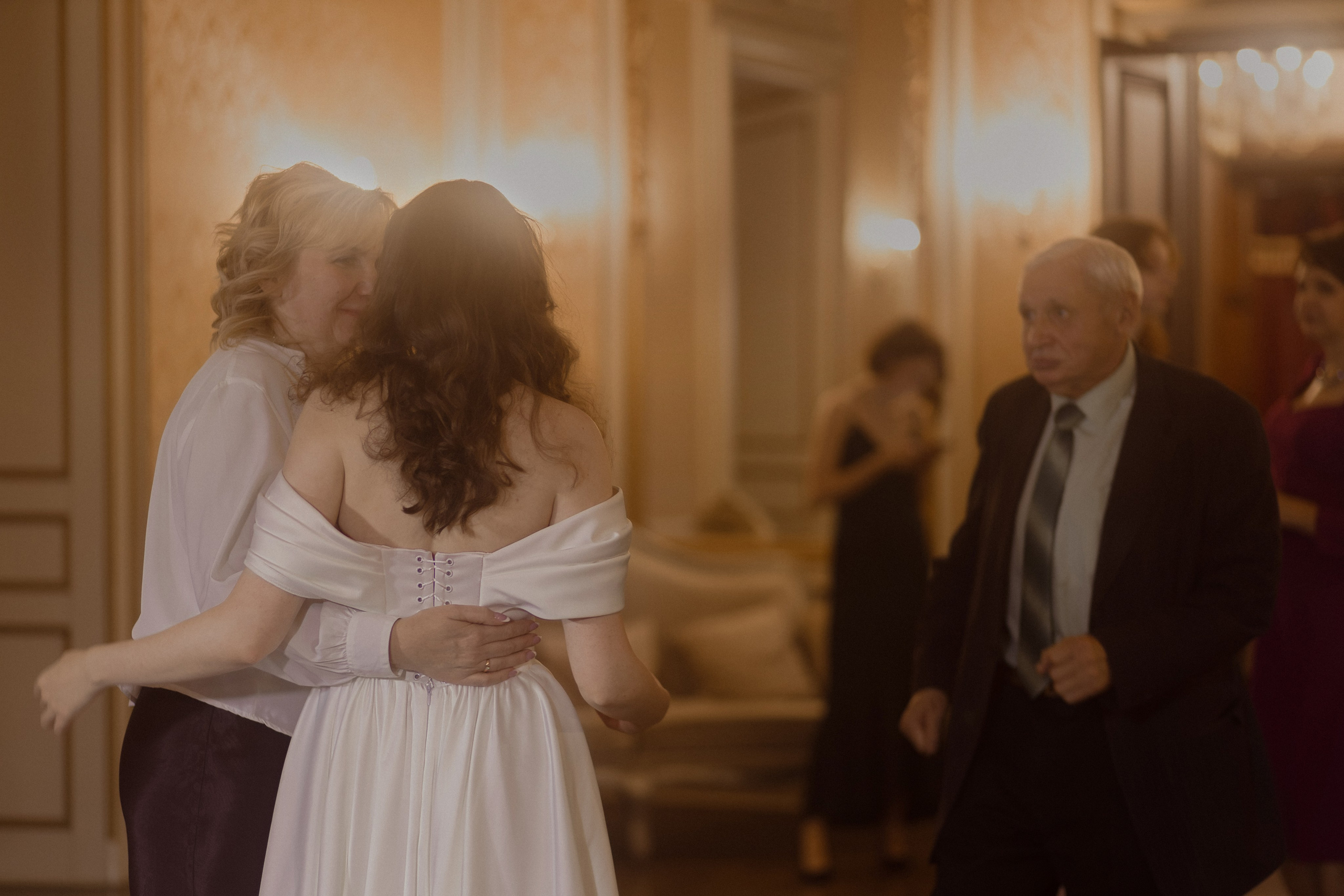 Welcome back to your own dinner party. Фотограф Лия Козловская Минск