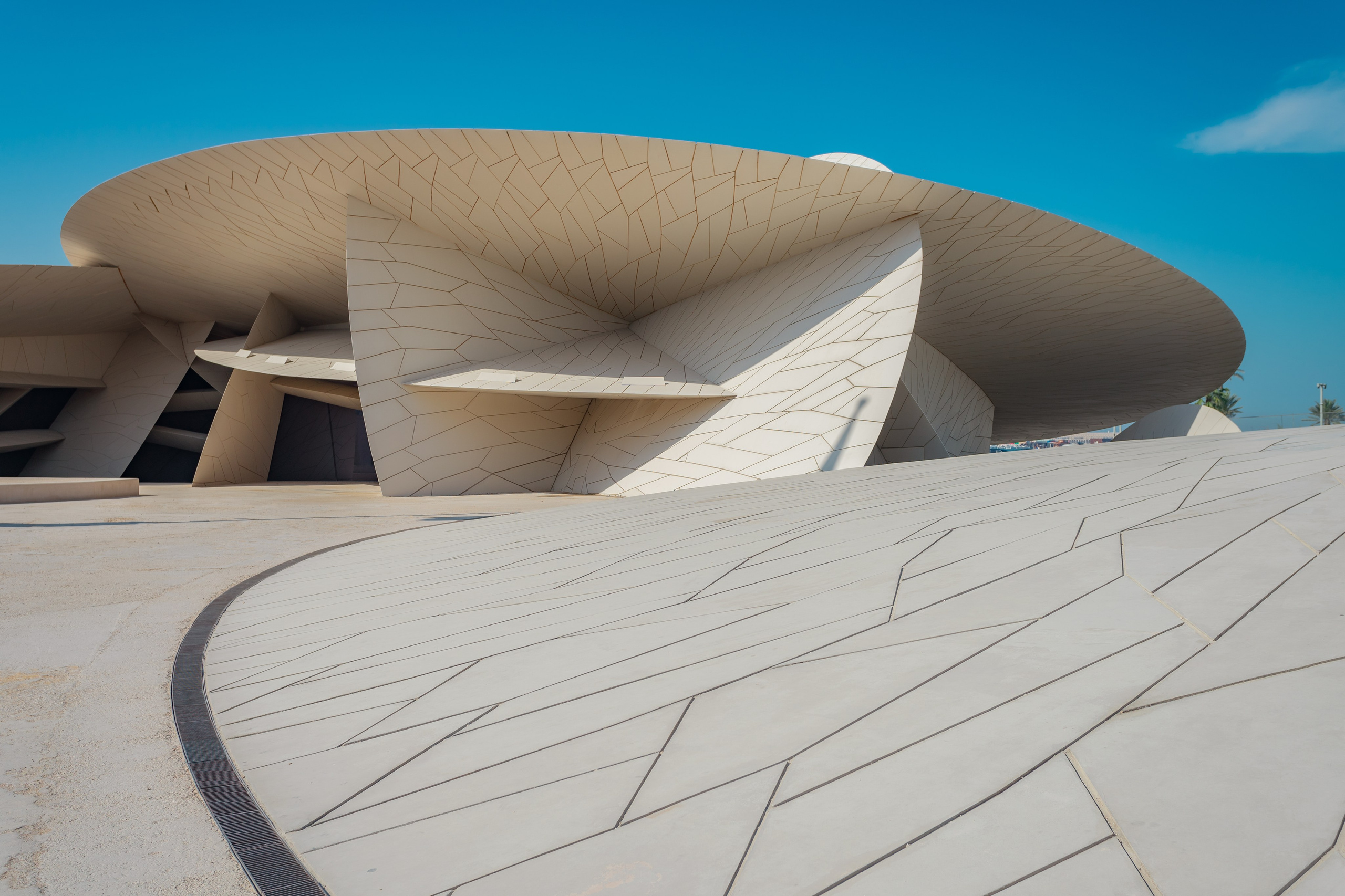 National Museum of Qatar | Doha. Архитектурный фотограф Кирилл Цыбенко. Работаю в Москве, по всей России и Миру