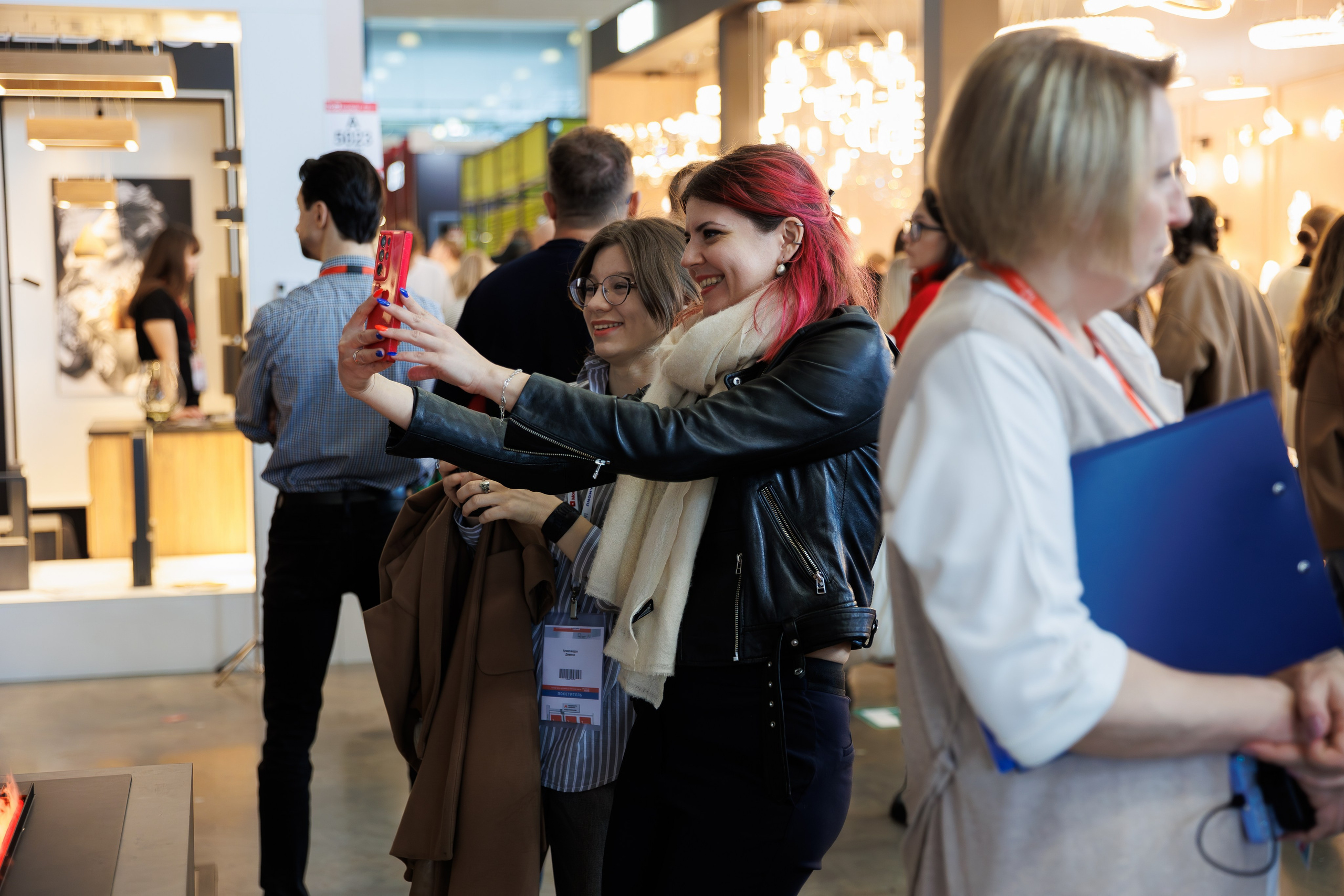 Выставка Royal Flame. Фотосъёмка для бизнеса — предметное фото, репортаж с мероприятий, портреты людей, съёмка интерьера и экстерьера