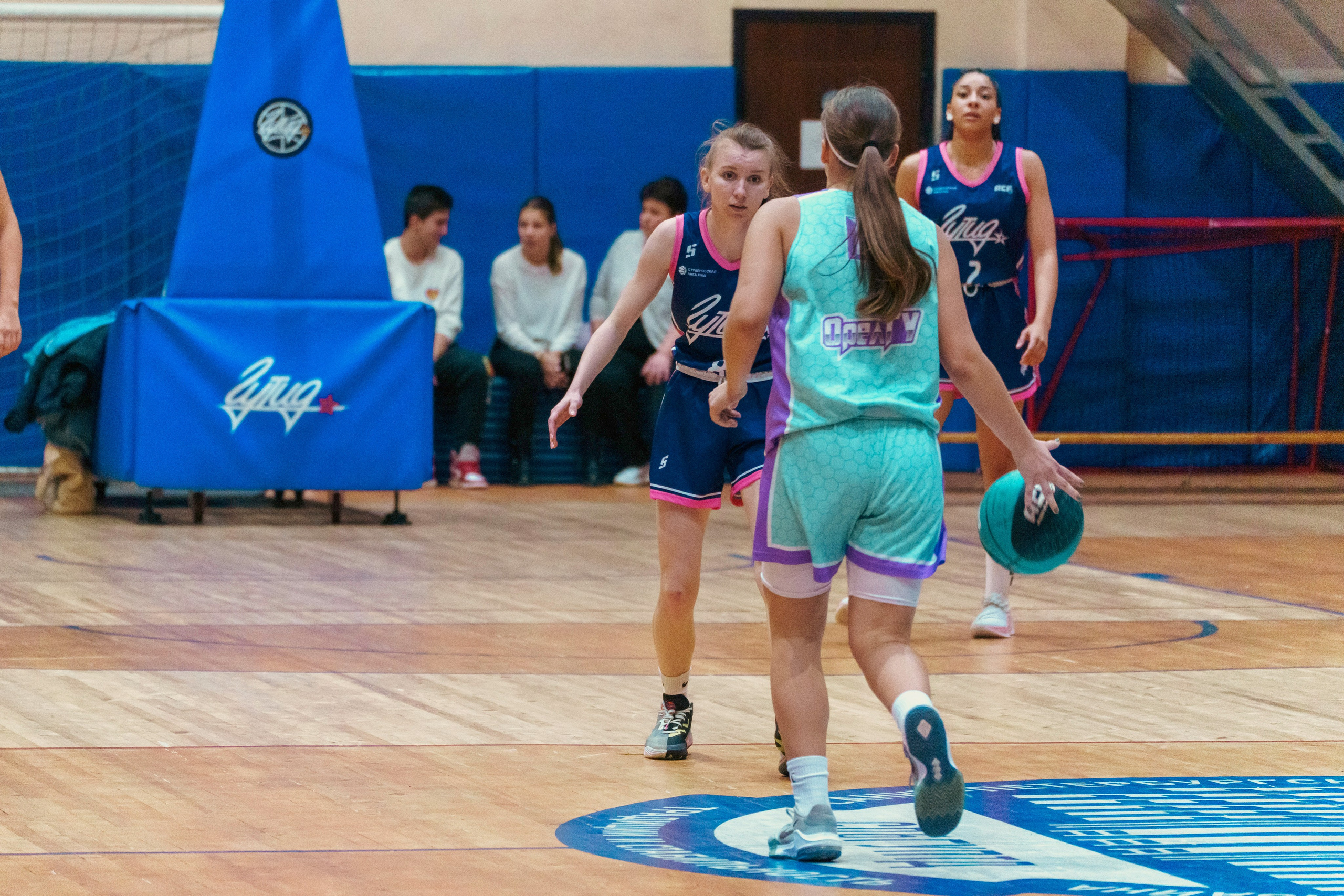 Баскетбол. Репортаж для спортивного клуба ГУТИД. Фотограф в Санкт-Петербурге Ибрагимова Алина