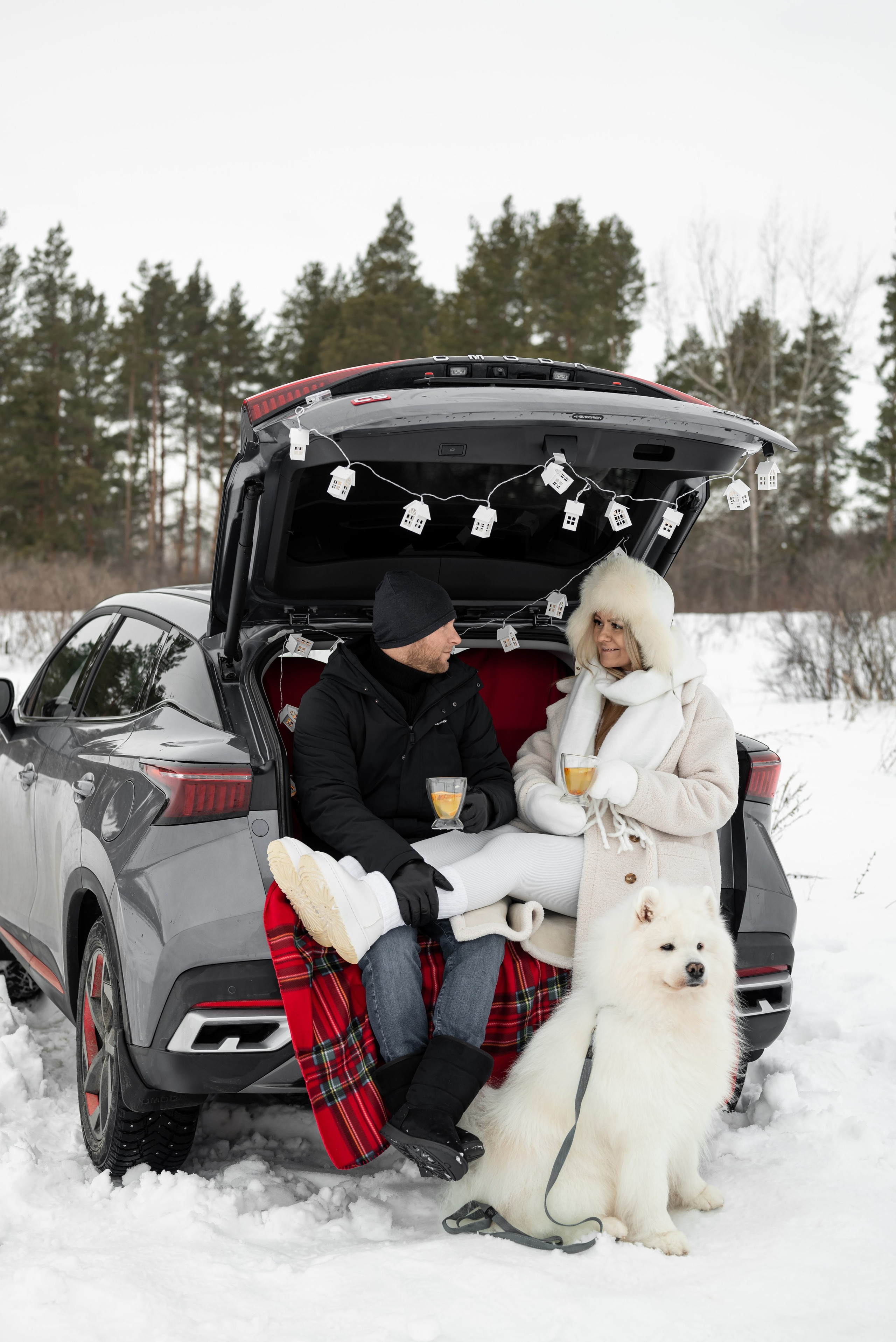 Фотопроект с Платоном и машиной на улице. Фотограф в городе Салават