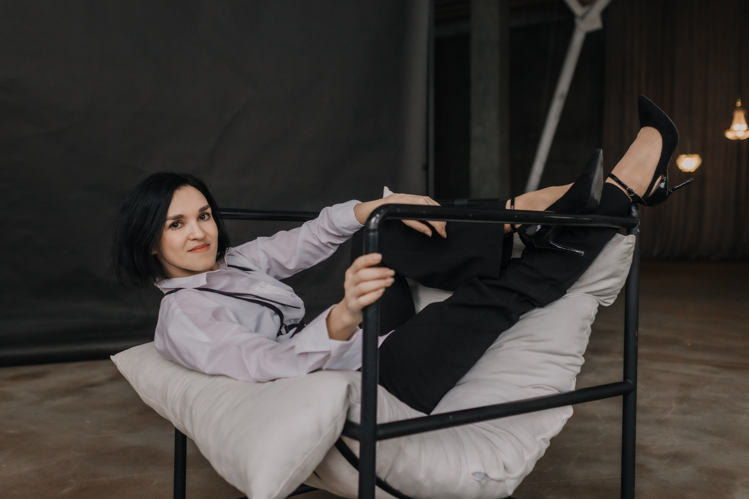 Студия FOTONIKA ЗАЛ ЦЕХ 430. Фотограф Софья Васильковская