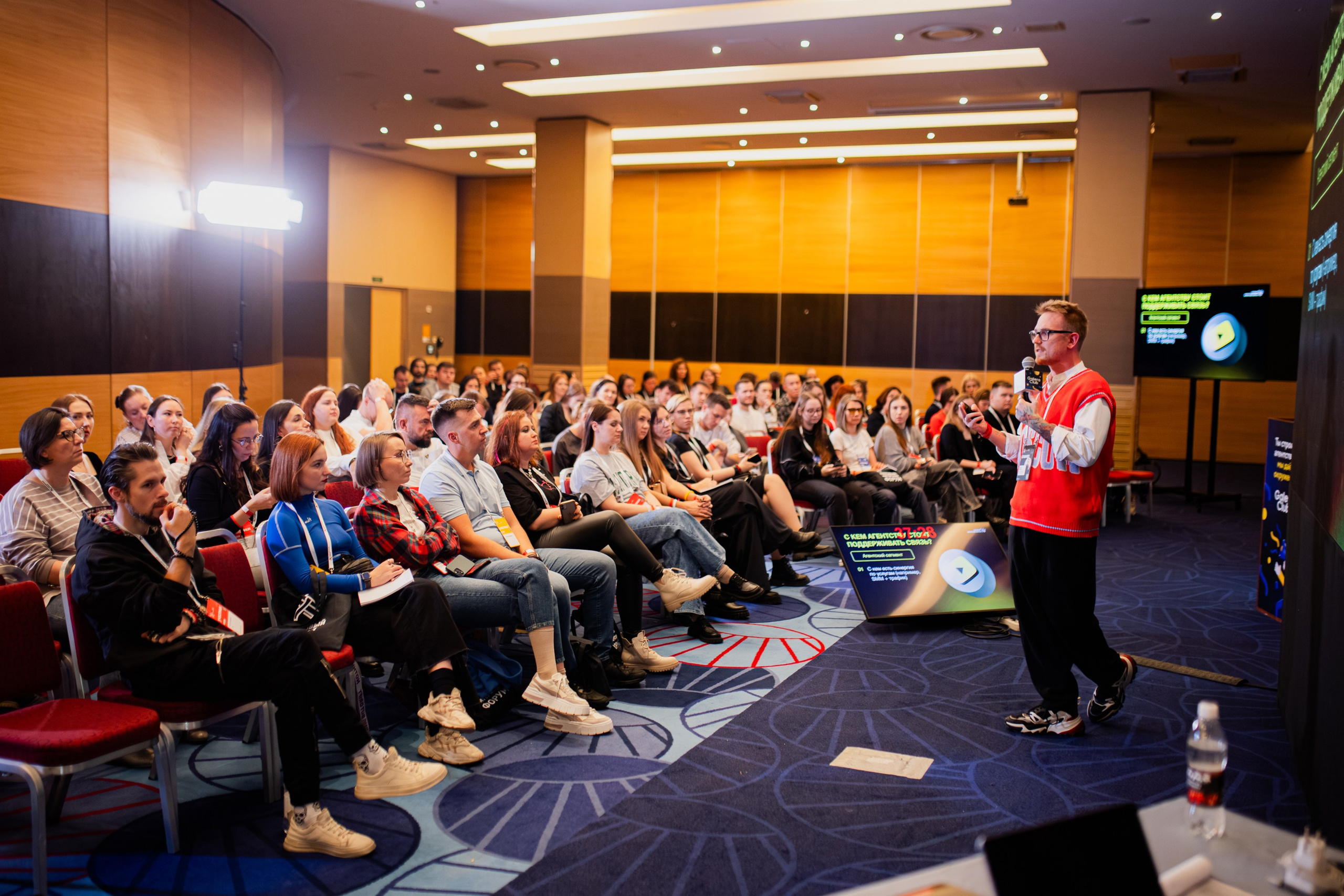 Суровый Питерский Форум. Эпизод Х. Репортажный фотограф в Санкт-Петербурге Александр Паклин