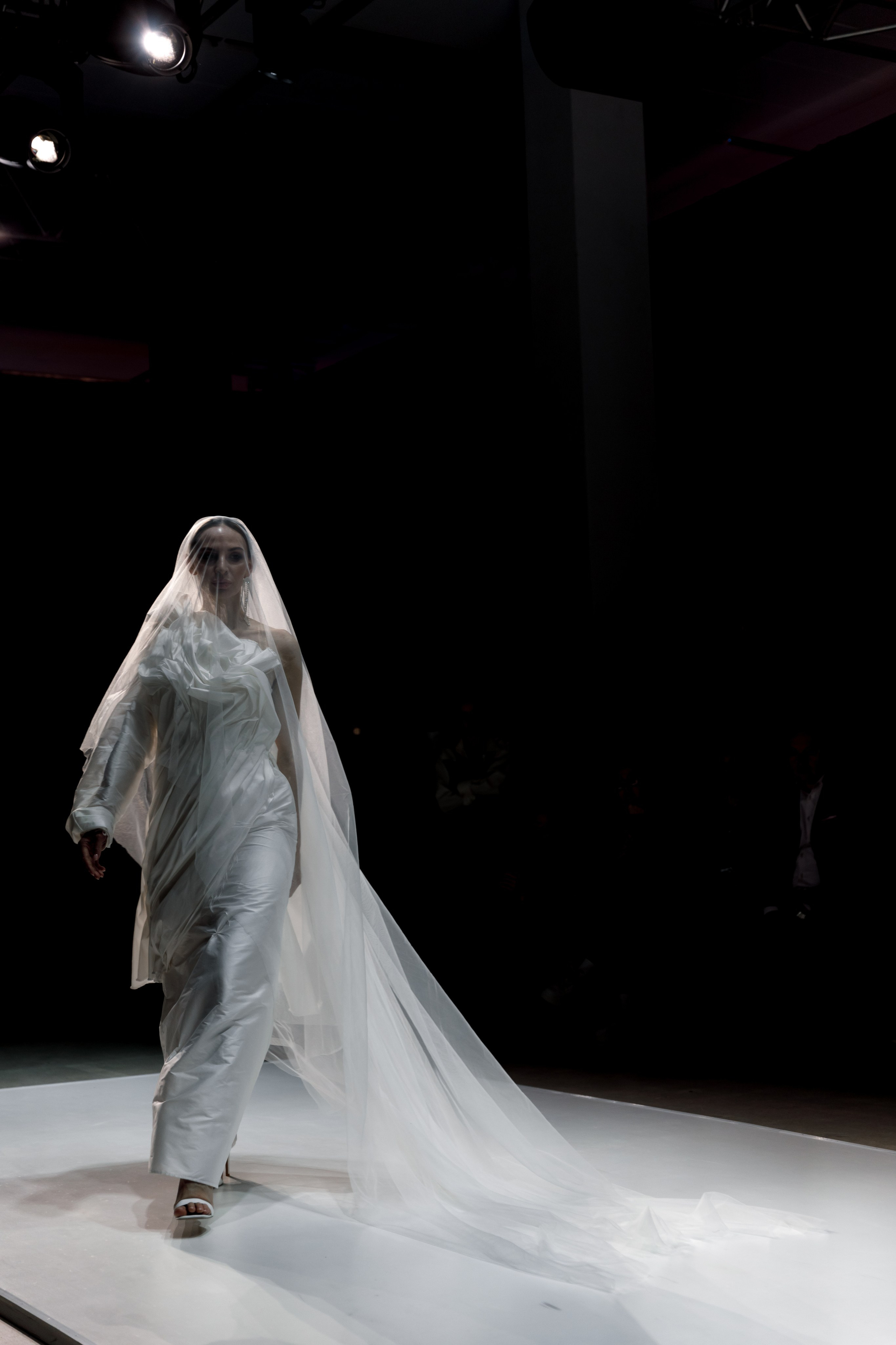 Московская неделя моды 2024. Свадебный фотограф в Москве и в Санкт-Петербурге