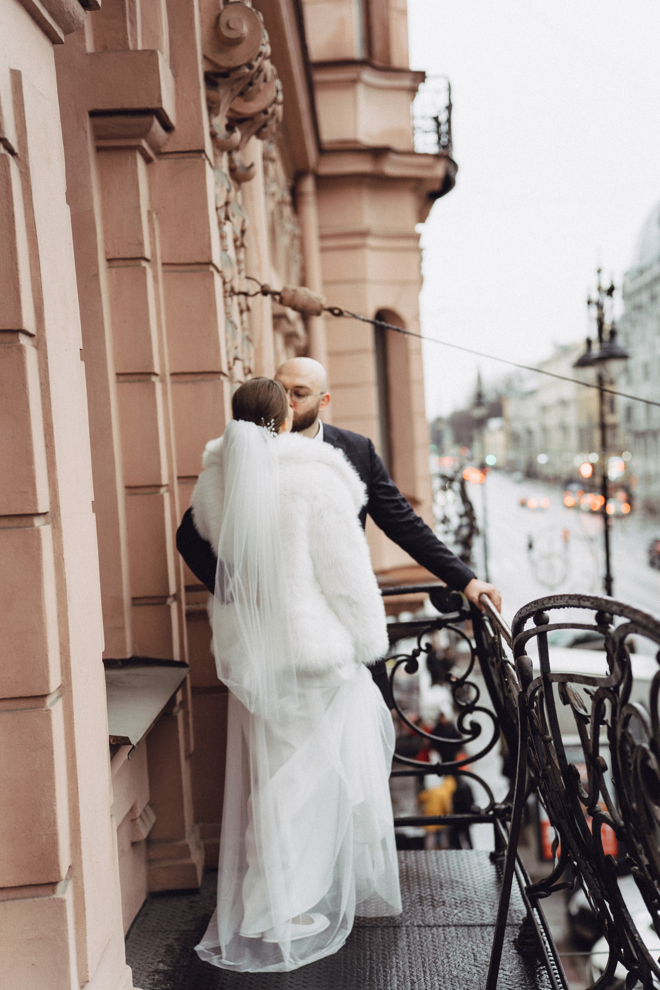 СВАДЕБНАЯ СЬЕМКА ВО ВТОРОМ ДВОРЦЕ (ДЕКАБРЬ) ТАКЖЕ СЬЕМКА В СТУДИИ НА ЧЕРНЫШЕВСКОЙ. Профессиональный фотограф, Санкт-Петербург — Виктория Богомолова