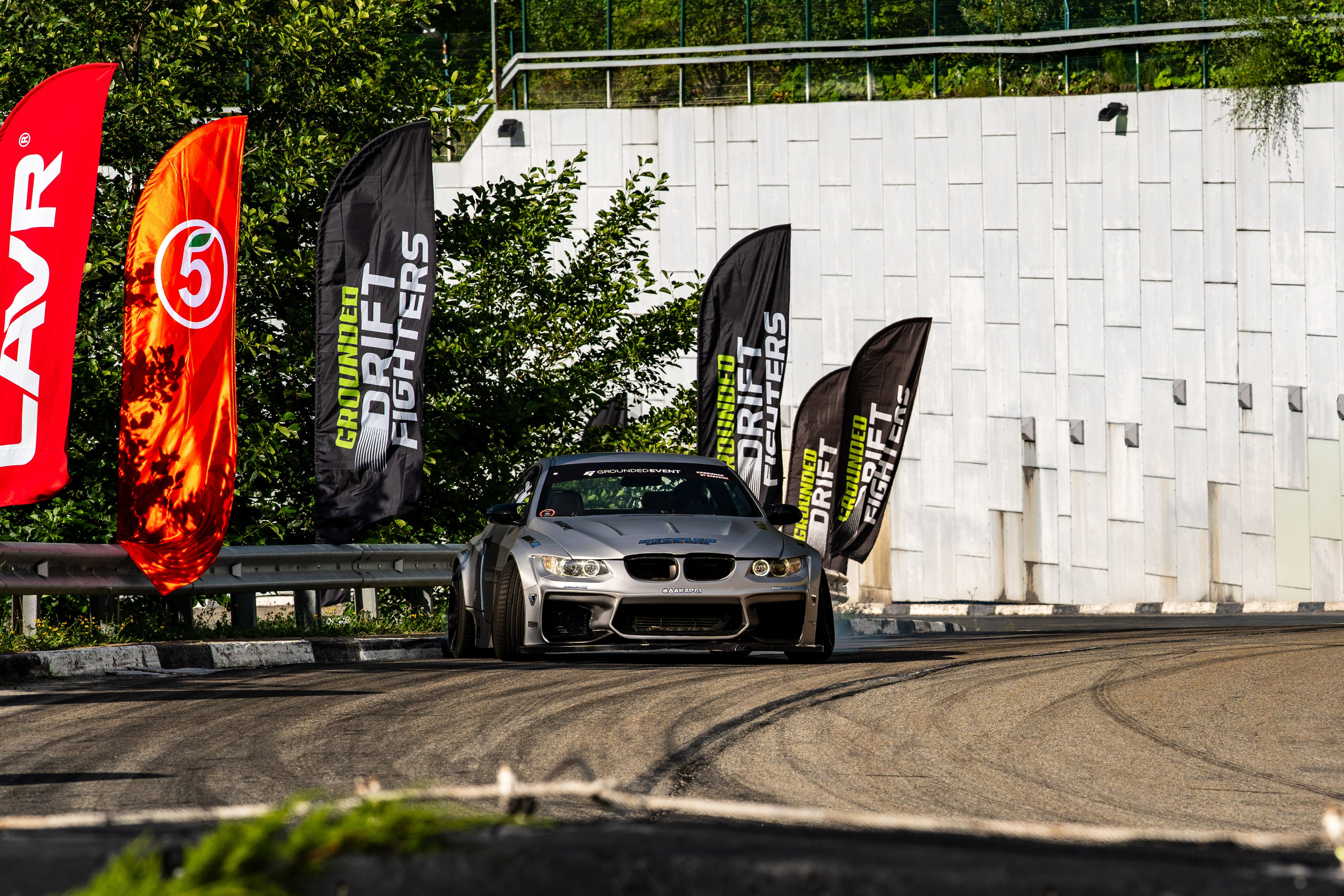 Автомобильные дрифт-гонки в рамках фестиваля Grounded 2024. Репортажный фотограф в Красной Поляне и Сочи Павлюченко Екатерина