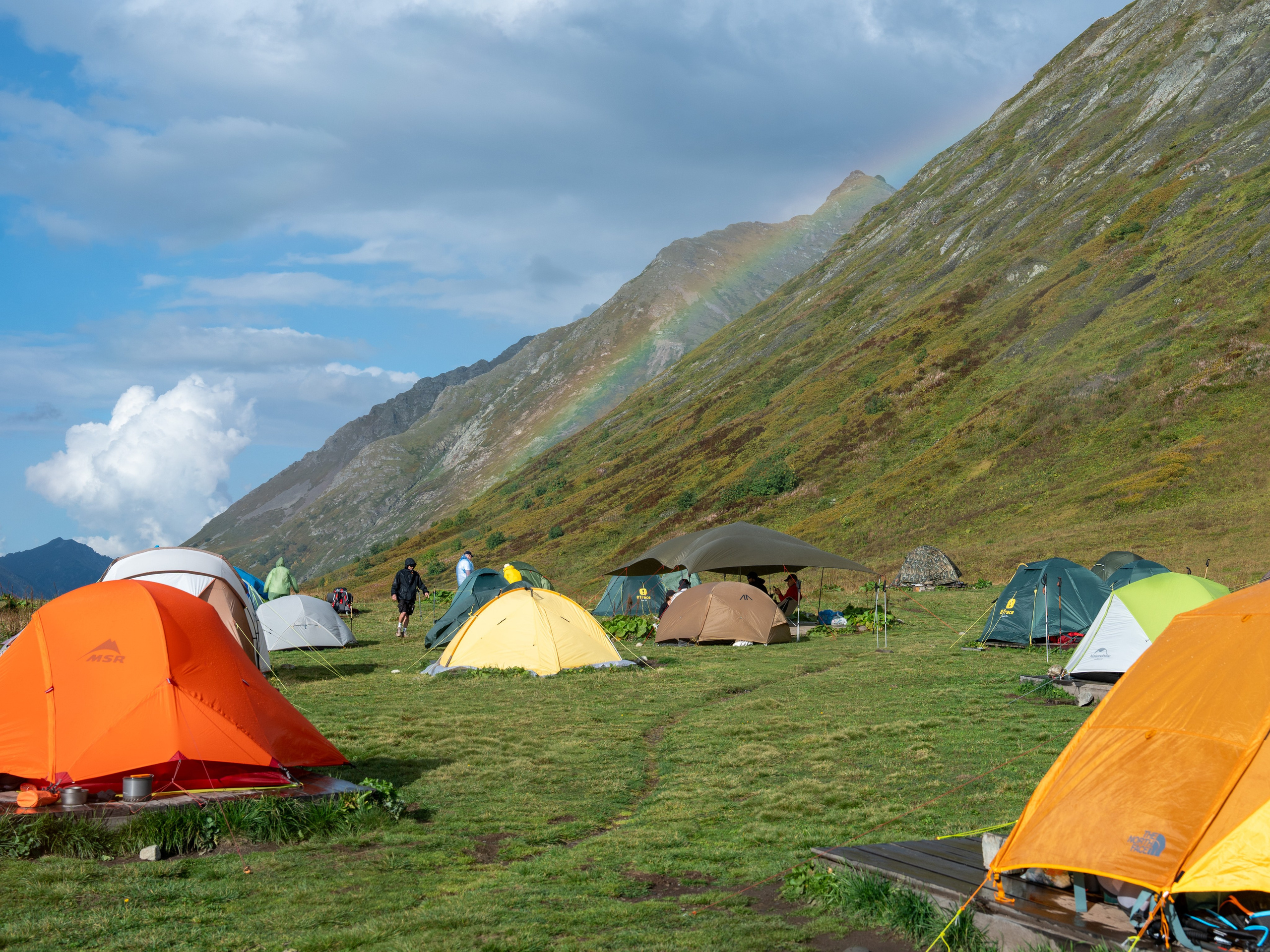 Поход для профсоюза курорта «Газпром Поляна» на Бзерпинский карниз. Репортажный фотограф в Красной Поляне и Сочи Павлюченко Екатерина
