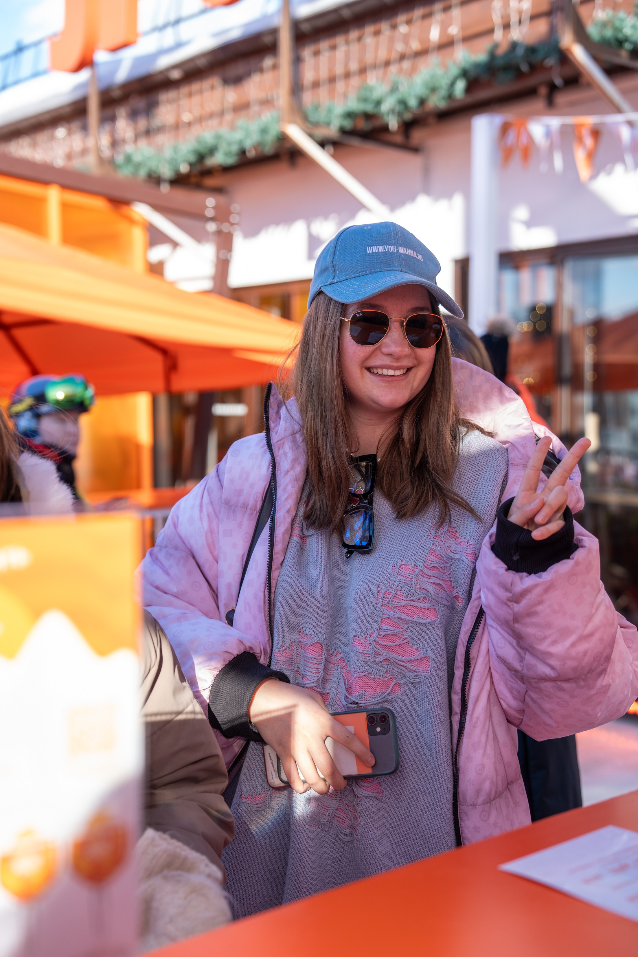 Фотоотчет партнерской интеграции Aperol Spritz на Роза Фест 2025. Репортажный фотограф в Красной Поляне и Сочи Павлюченко Екатерина