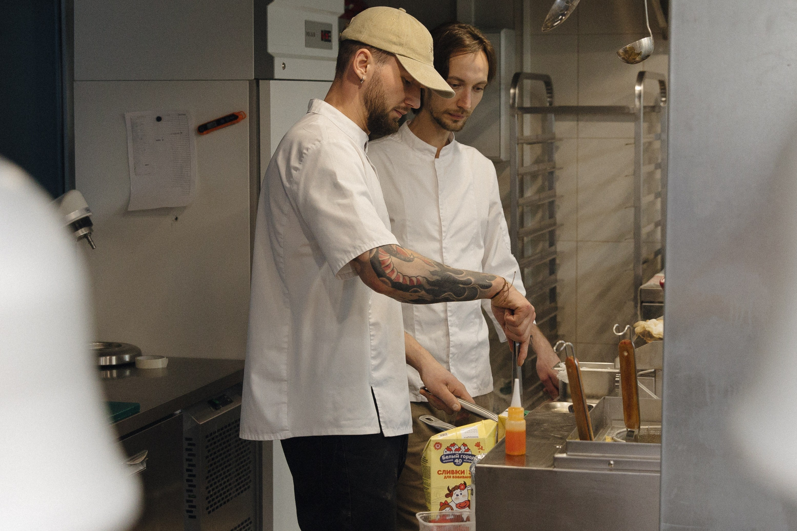 «Sentori» (презентация меню). Свадебные фотографы в г. Сургут Маркова Наталья и Замахина Елена