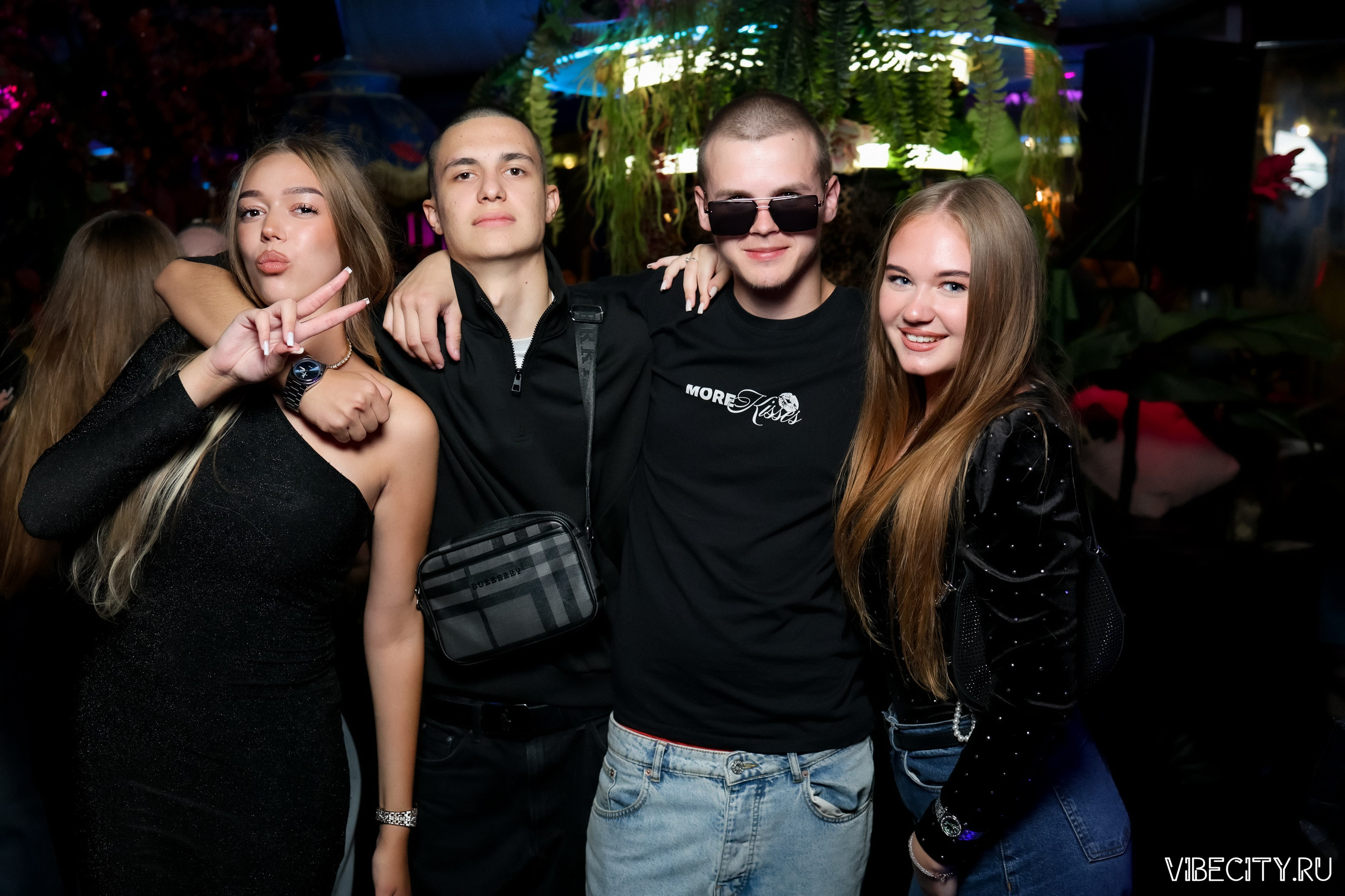 DOUBLE U. VIBECITY.RU Вайб Сити Ру Фоторепортажи Фотоотчеты Калининград
