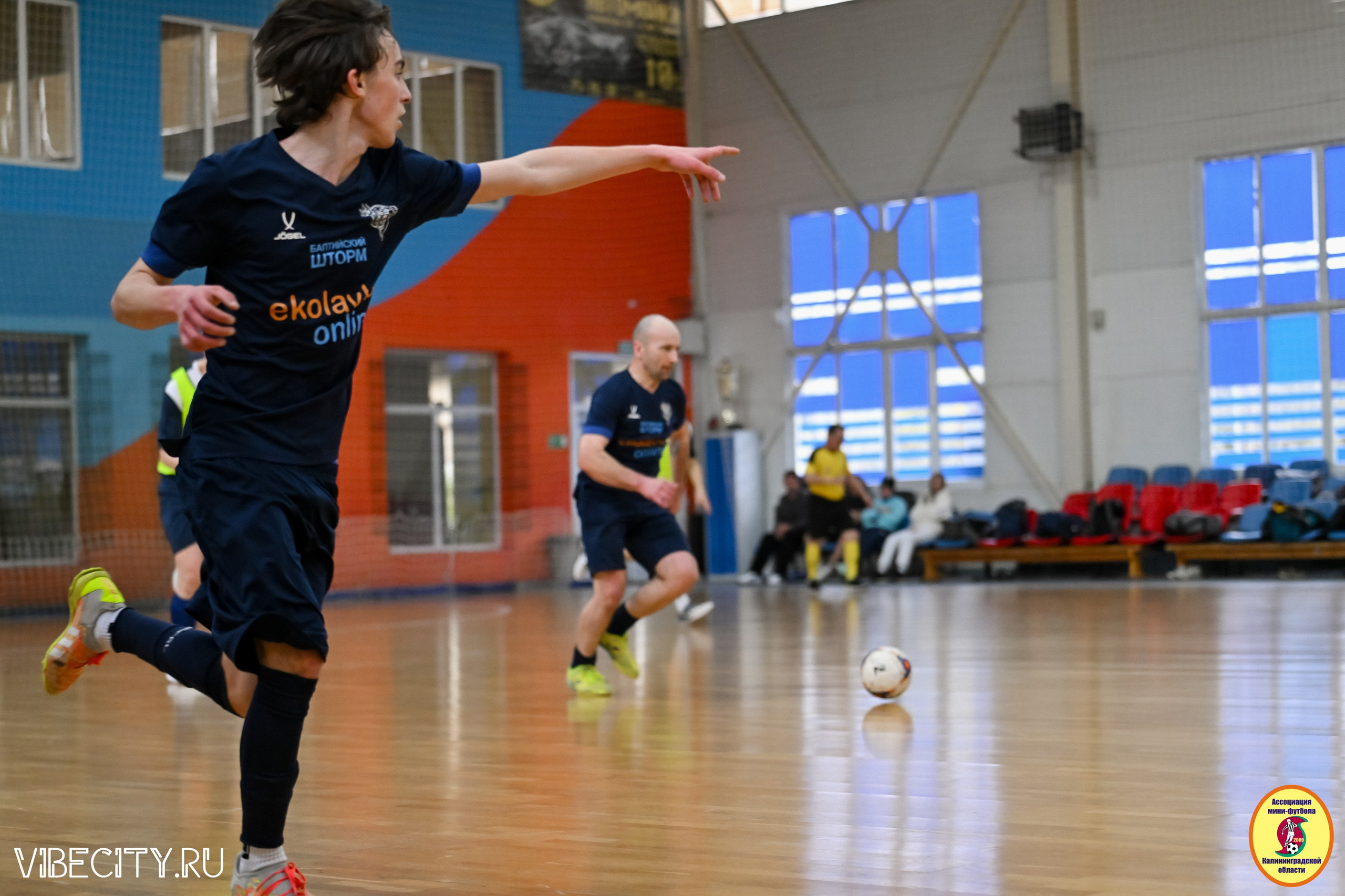8 тур Корпоративной Бизнес-Лиги по футзалу. VIBECITY.RU Вайб Сити Ру Фоторепортажи Фотоотчеты Калининград