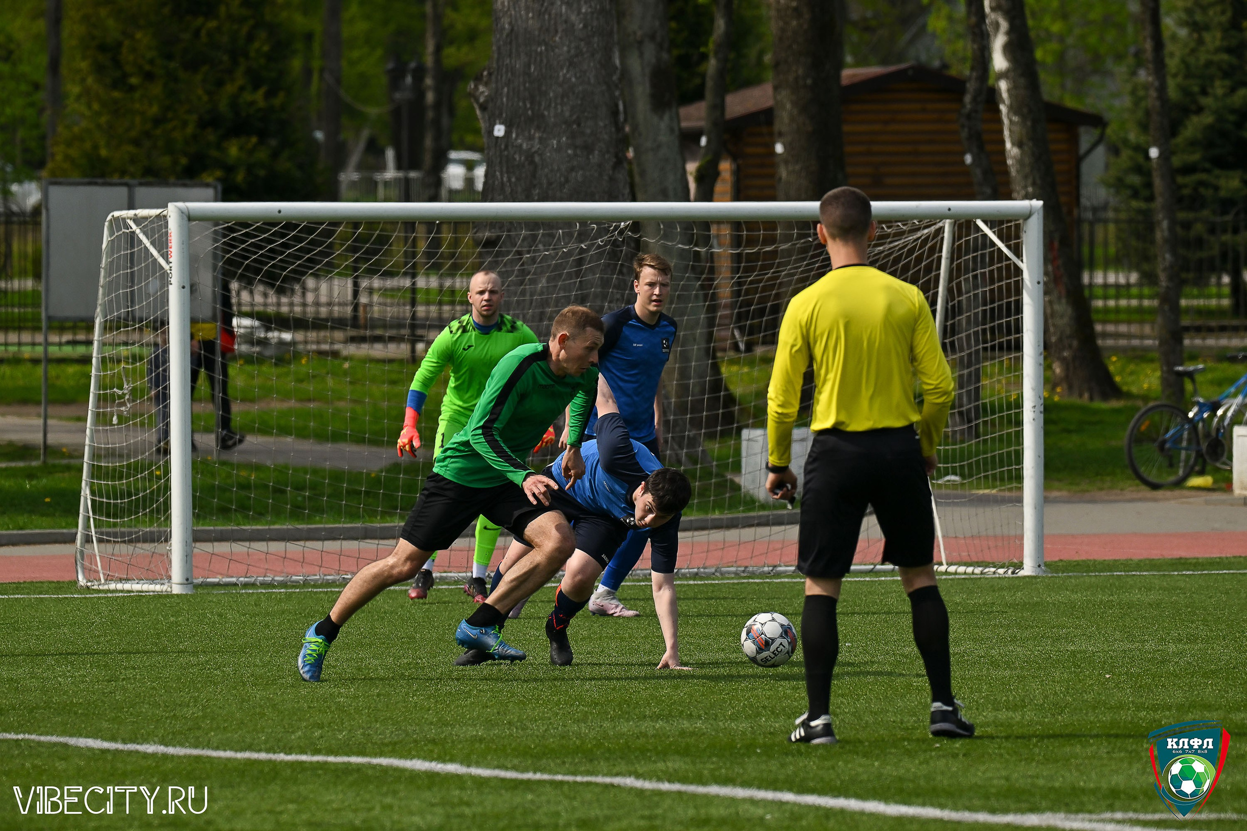 XX ЧЕМПИОНАТ КАЛИНИНГРАДСКОЙ ЛФЛ КАНЦМАРКЕТ39 сезона 2024–2025 гг. VIBECITY.RU Вайб Сити Ру Фоторепортажи Фотоотчеты Калининград