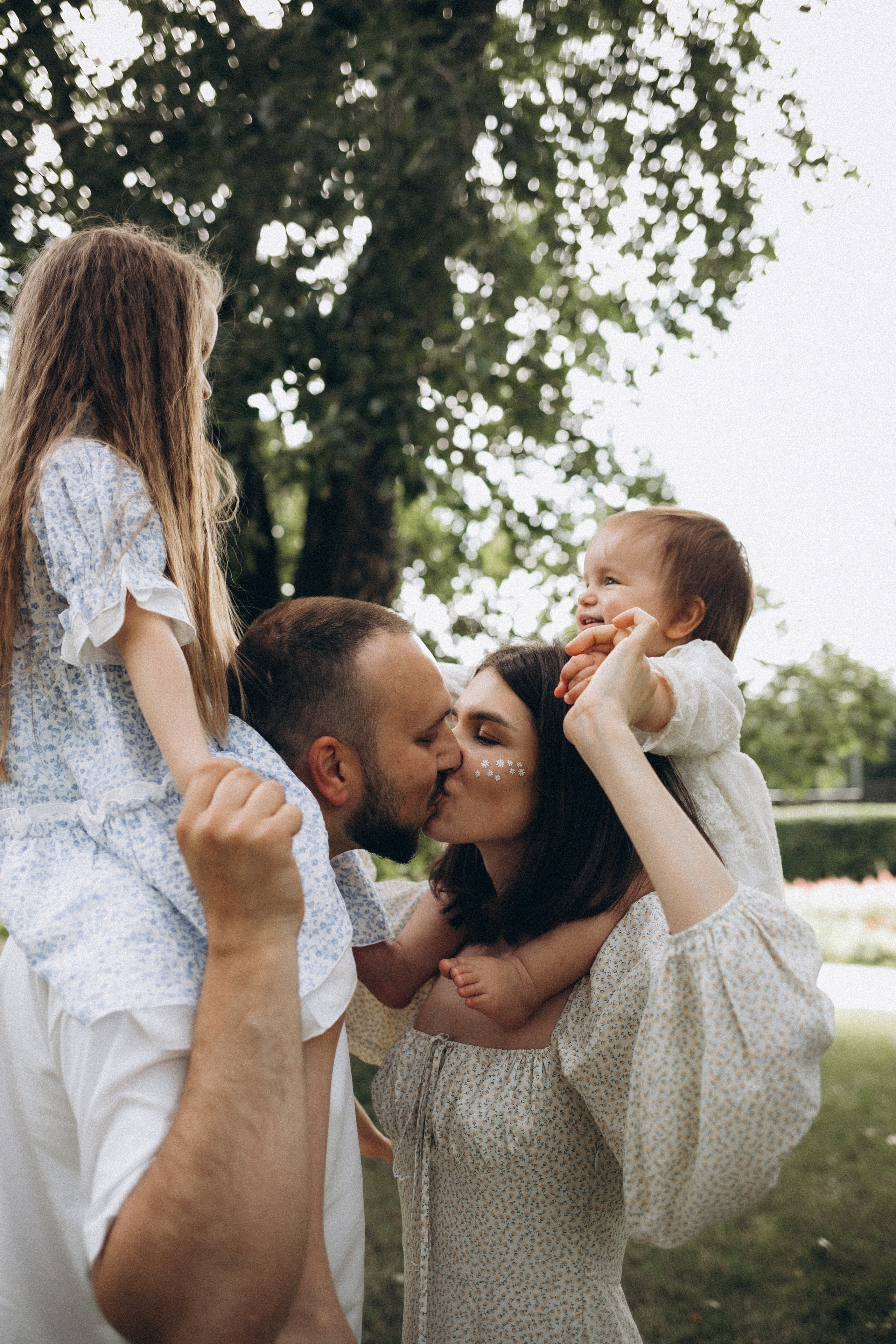 Летний семейный пикник на природе. Семейный и свадебный фотограф Анна Кожокарь
