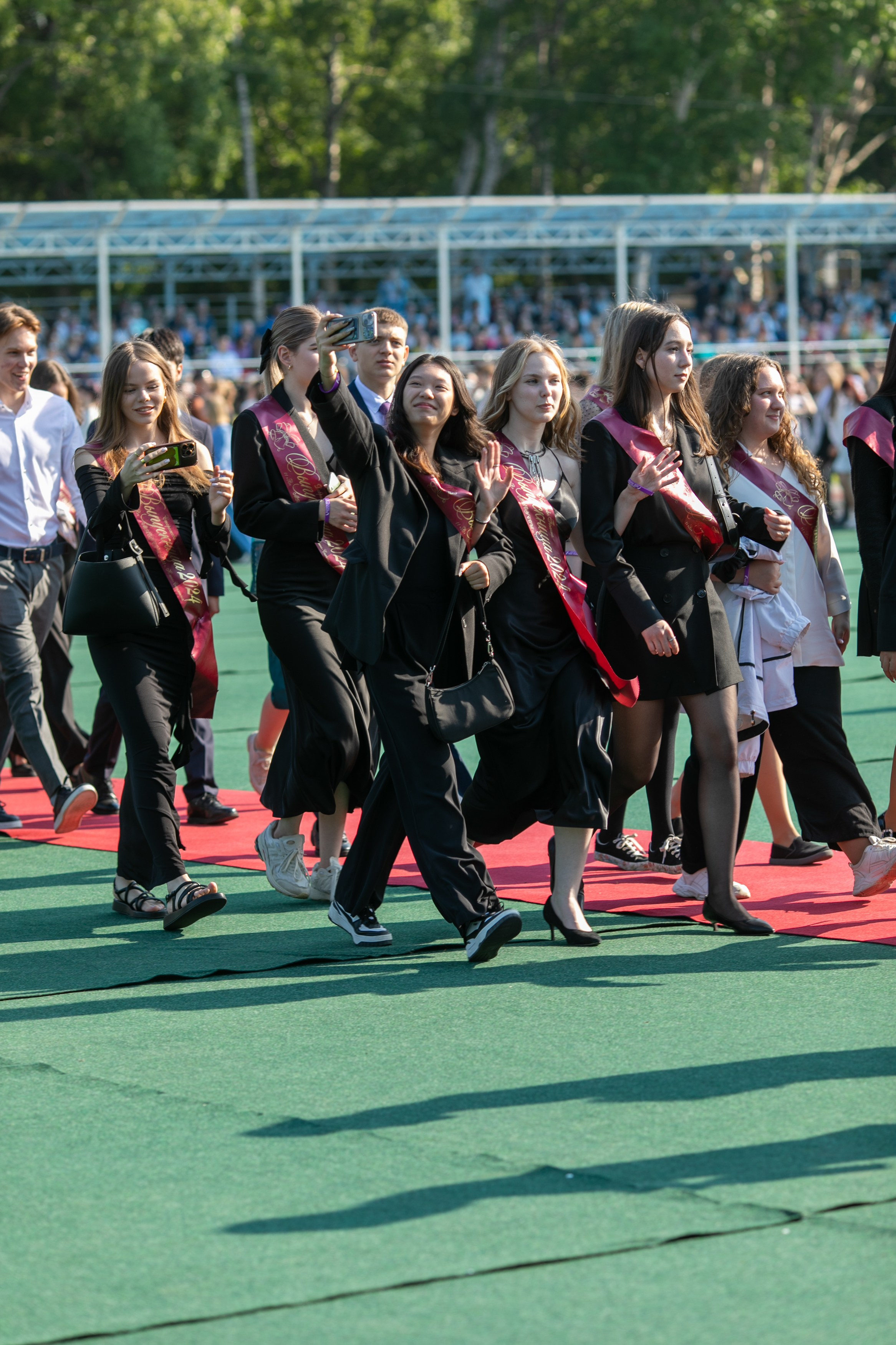 Городской выпускной в парке. Школьный и детский фотограф в Южно-Сахалинске Анастасия Лескова