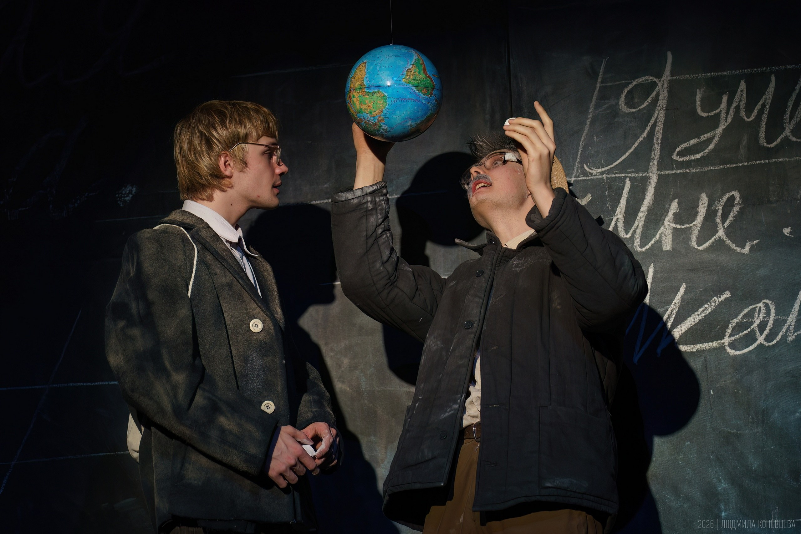 Спектакль «Школа для дураков», ГИТИС, мастерская Олега Кудряшова. Режиссер Ксения Горяинова. Театральная фотография