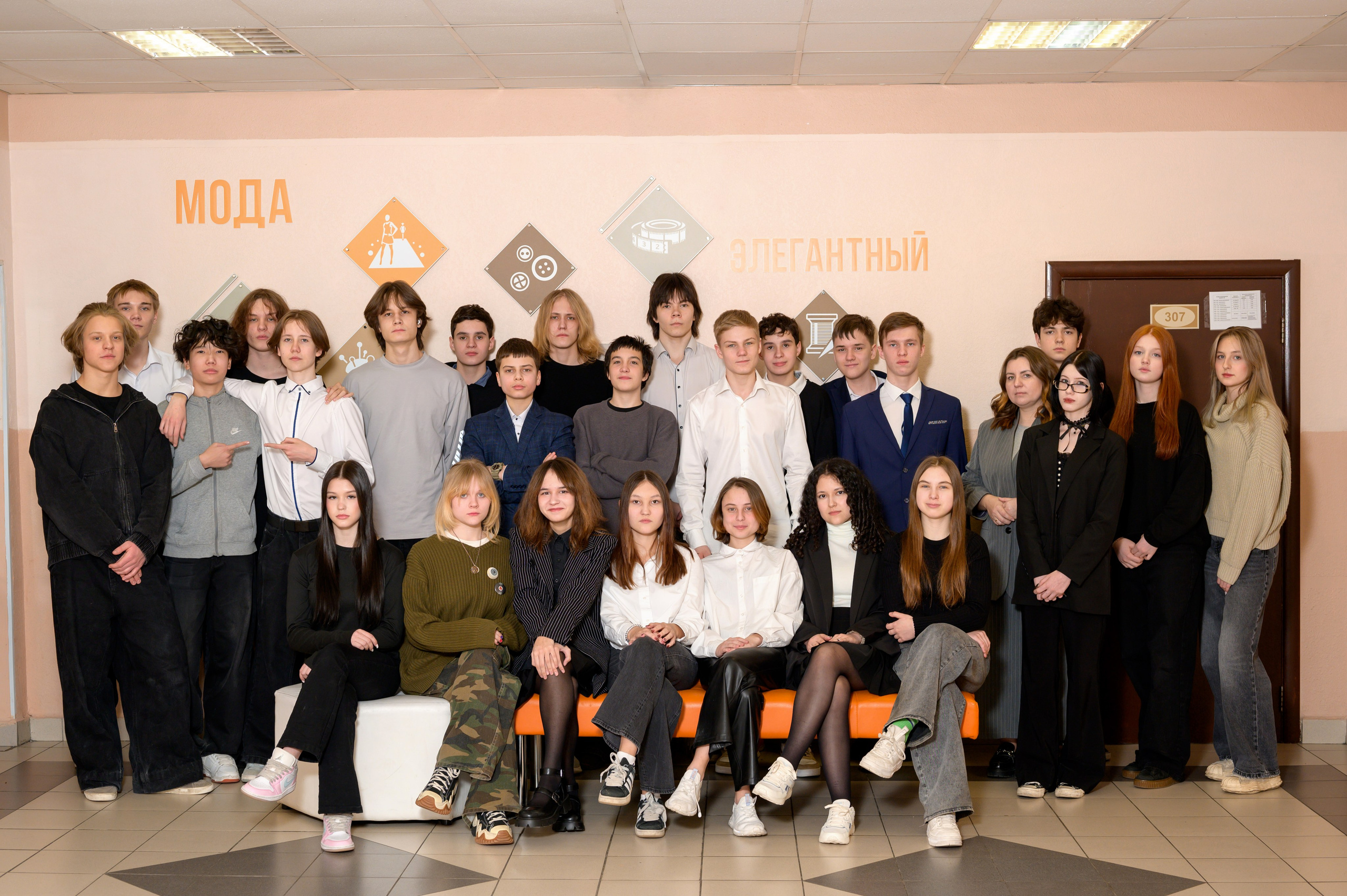 Выпускные альбомы 9 класс. Фотограф новорожденных, семейный детский в Тюмени Татьяна Морозова