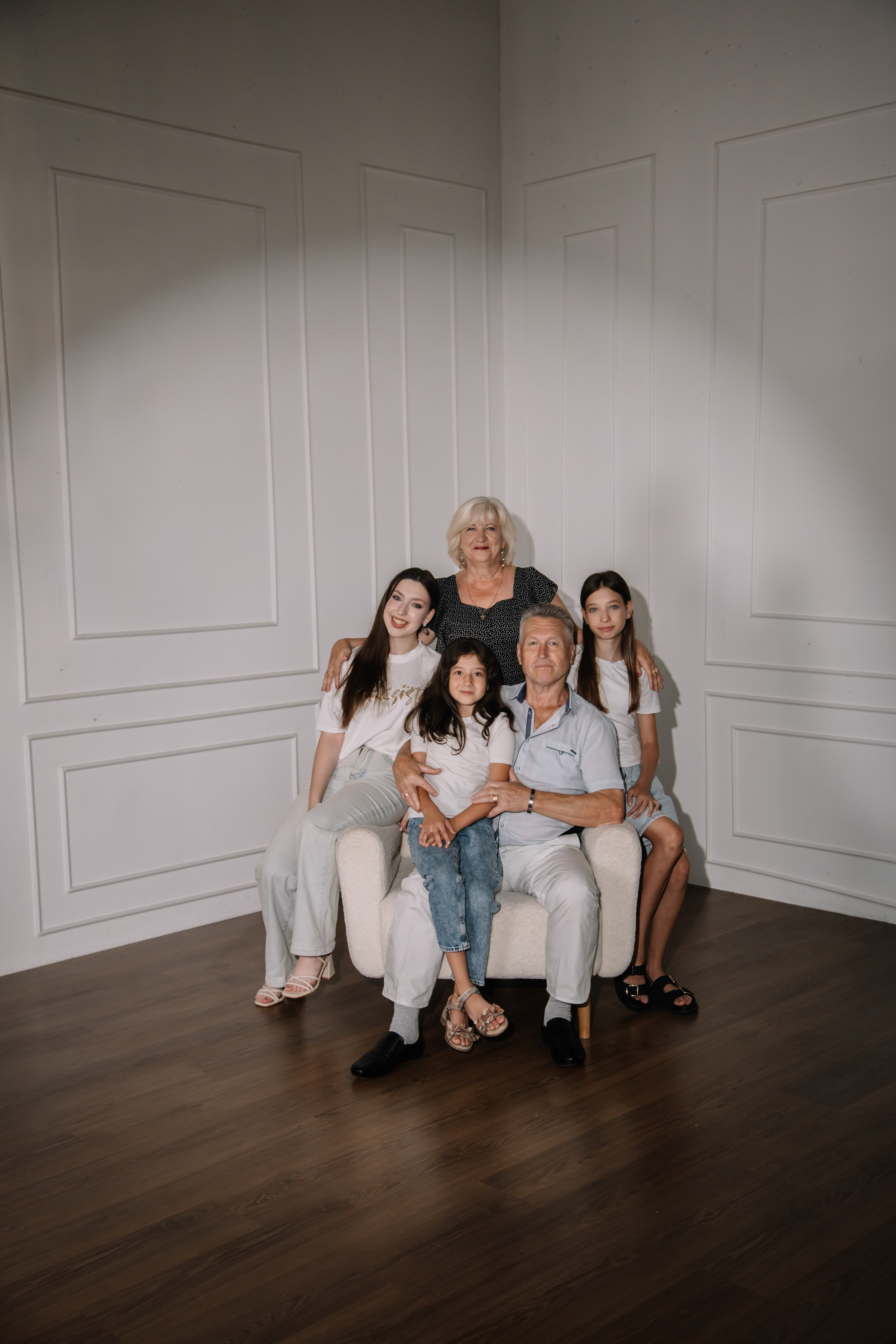 СТУДИЙНАЯ СЕМЕЙНАЯ ФОТОСЕССИЯ. Семейный фотограф в Сочи, Лоо, Дагомысе, Вардане Кучумова Олеся