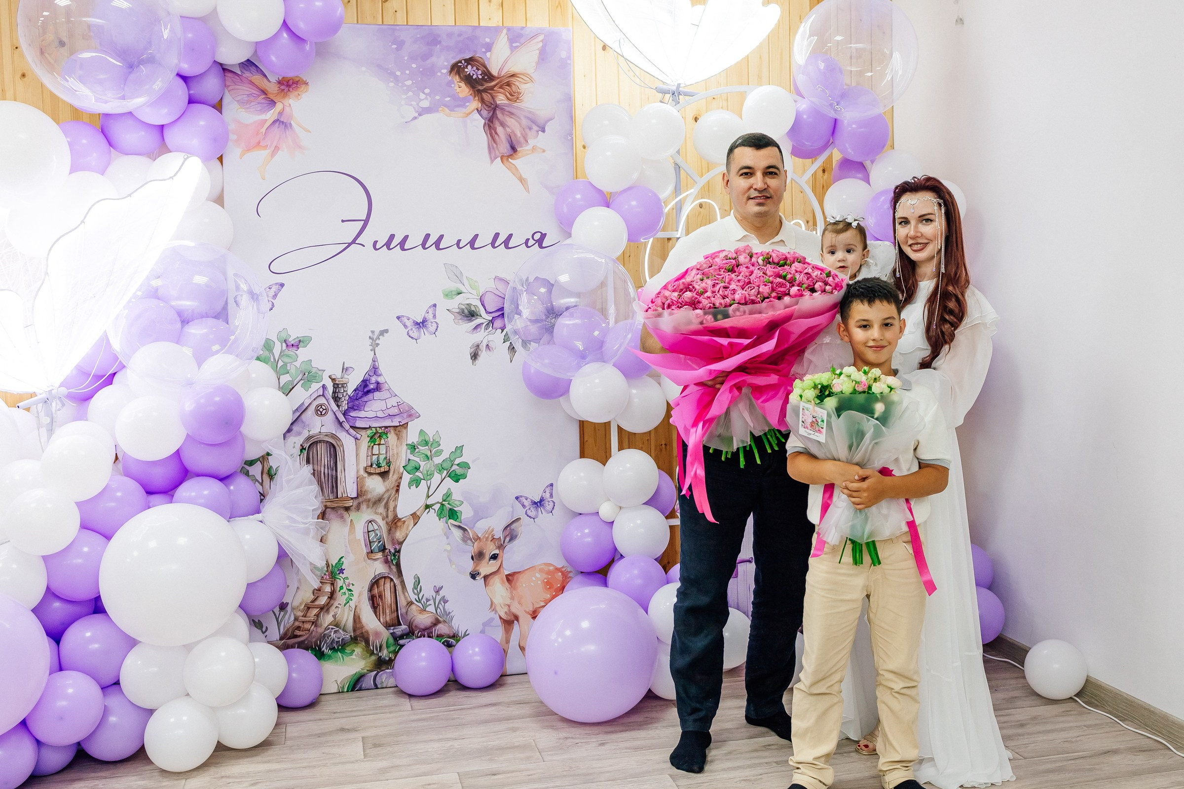 Эмилии 1 год. Семейный фотограф в Волгодонске Краченцева Анна