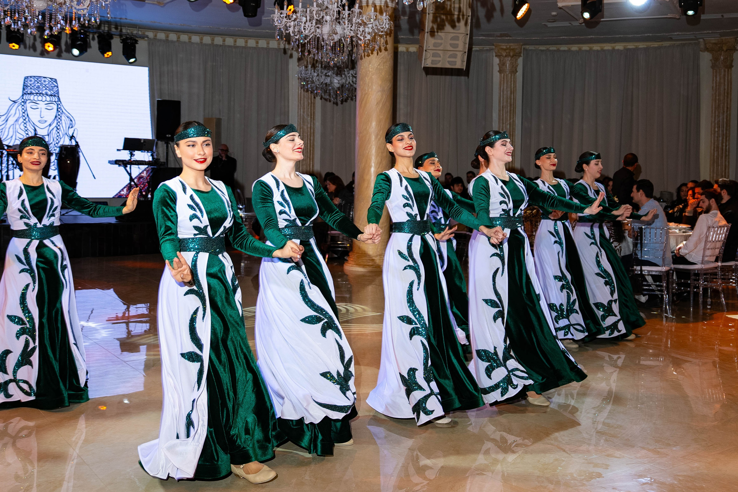 BAGOYAN FUND. Silvii.photo