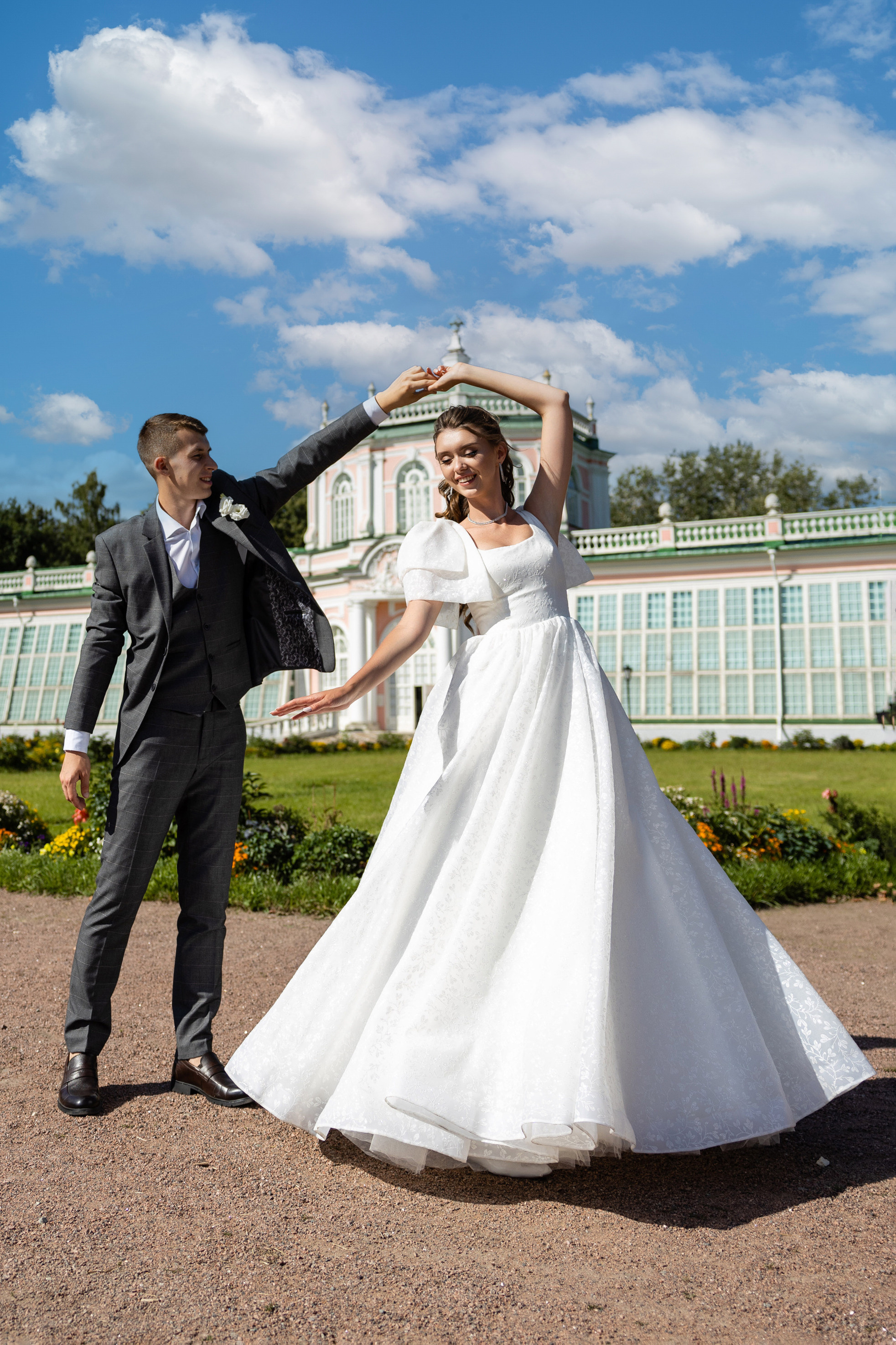 Виктория и Роман. Таганский ЗАГС. Репортажный и студийный фотограф в Москве — Софи
