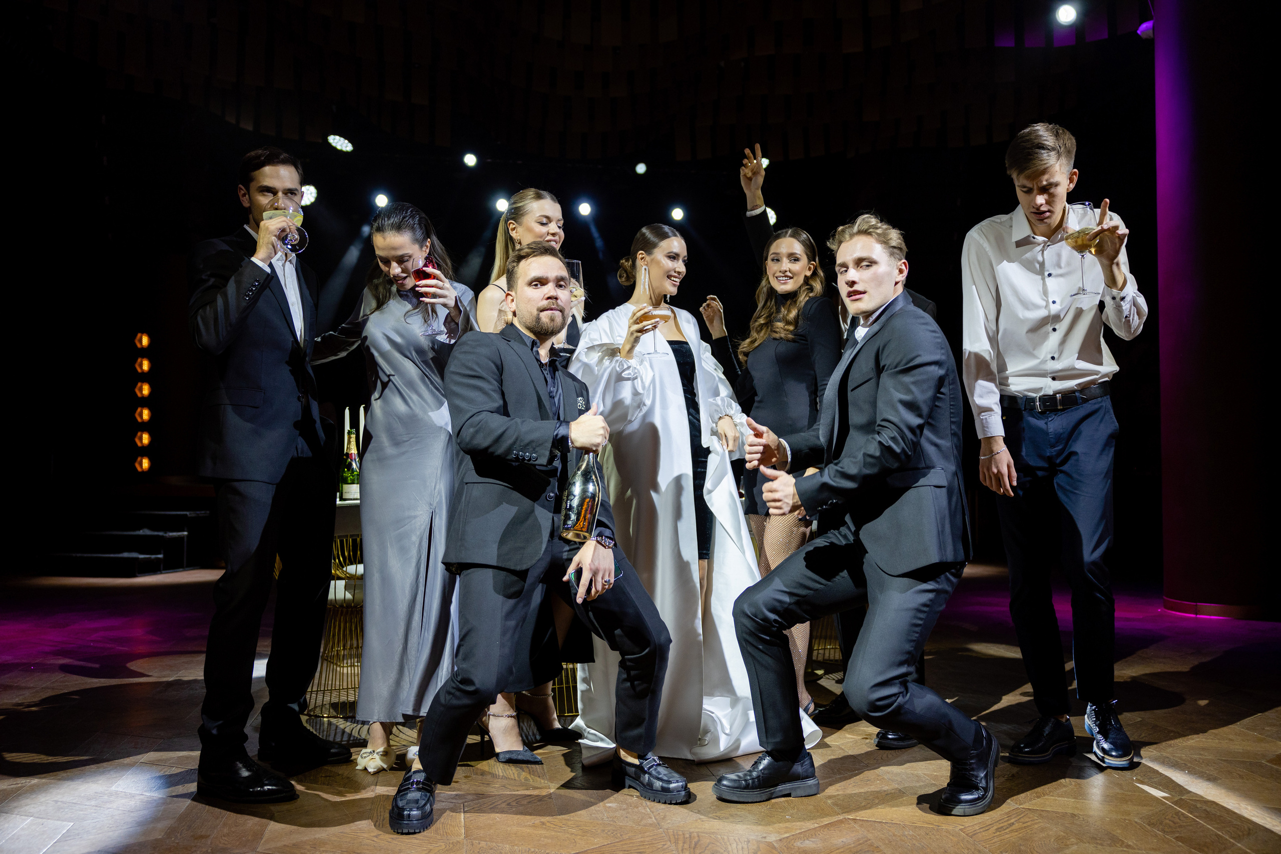 Свадьба-маскарад. Ресторан Madison. Репортажный и студийный фотограф в Москве — Софи