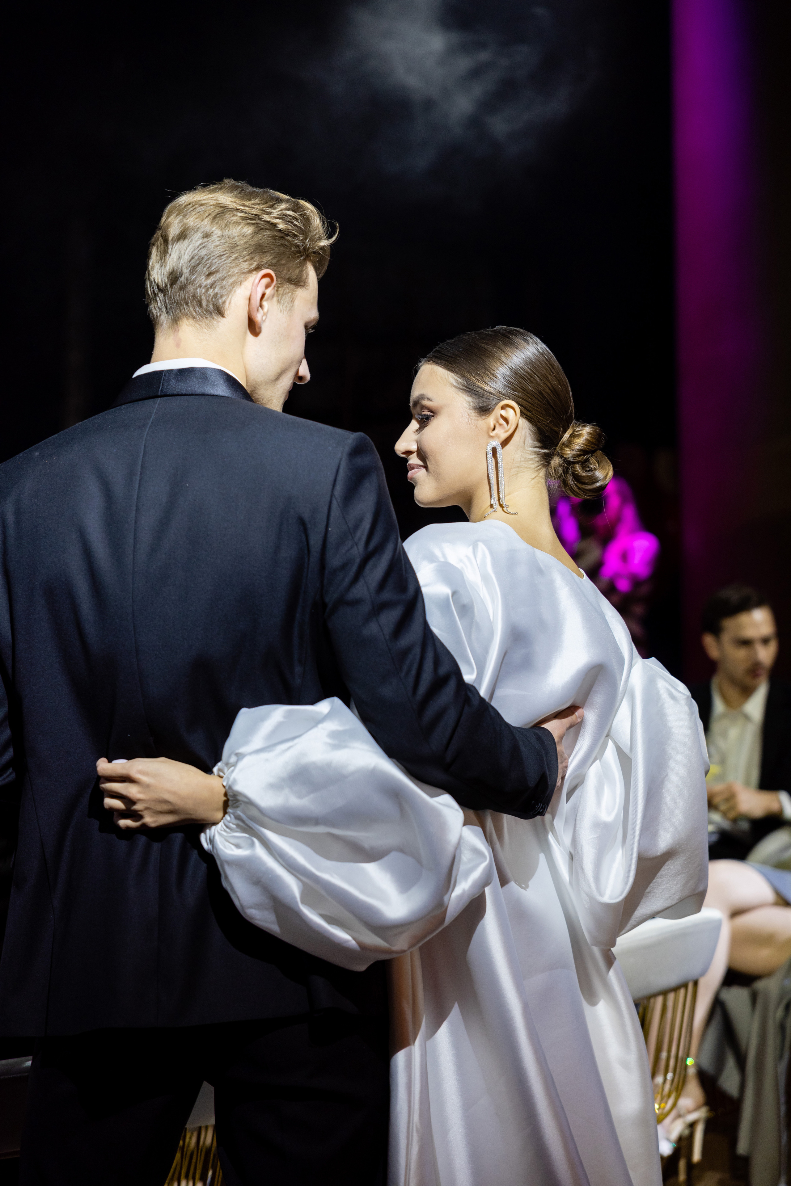 Свадьба-маскарад. Ресторан Madison. Репортажный и студийный фотограф в Москве — Софи