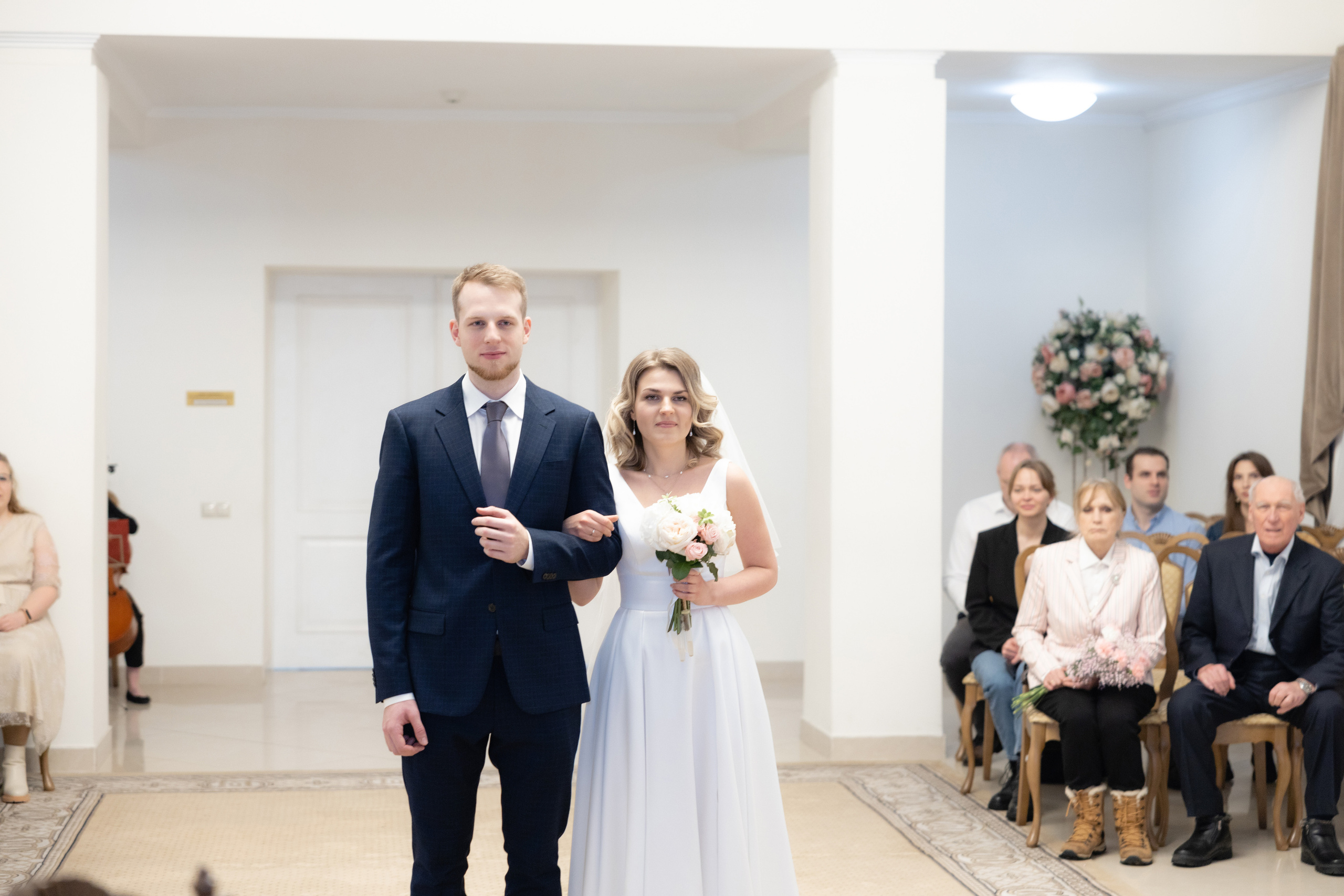 Предновогодняя сказка. ЗАГС ВДНХ. Репортажный и студийный фотограф в Москве — Софи