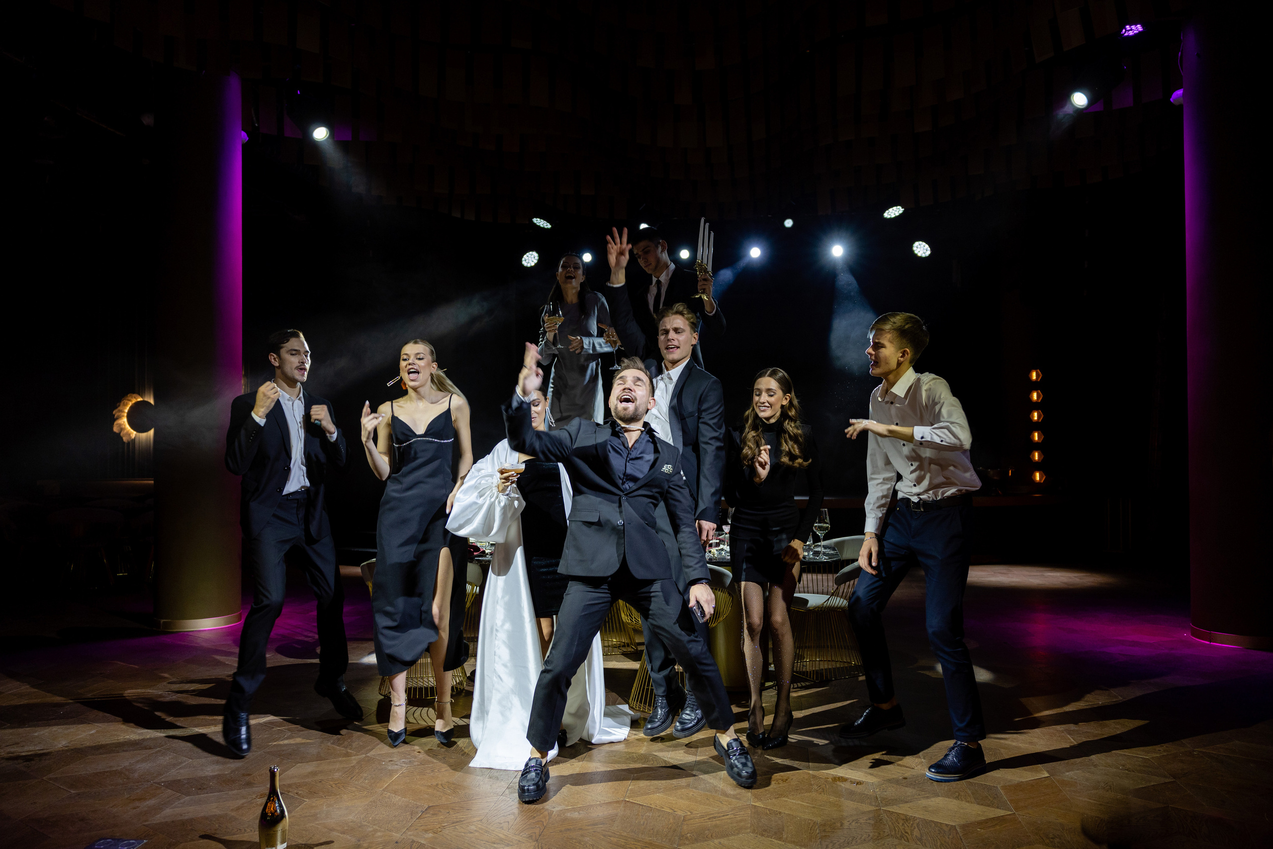 Свадьба-маскарад. Ресторан Madison. Репортажный и студийный фотограф в Москве — Софи