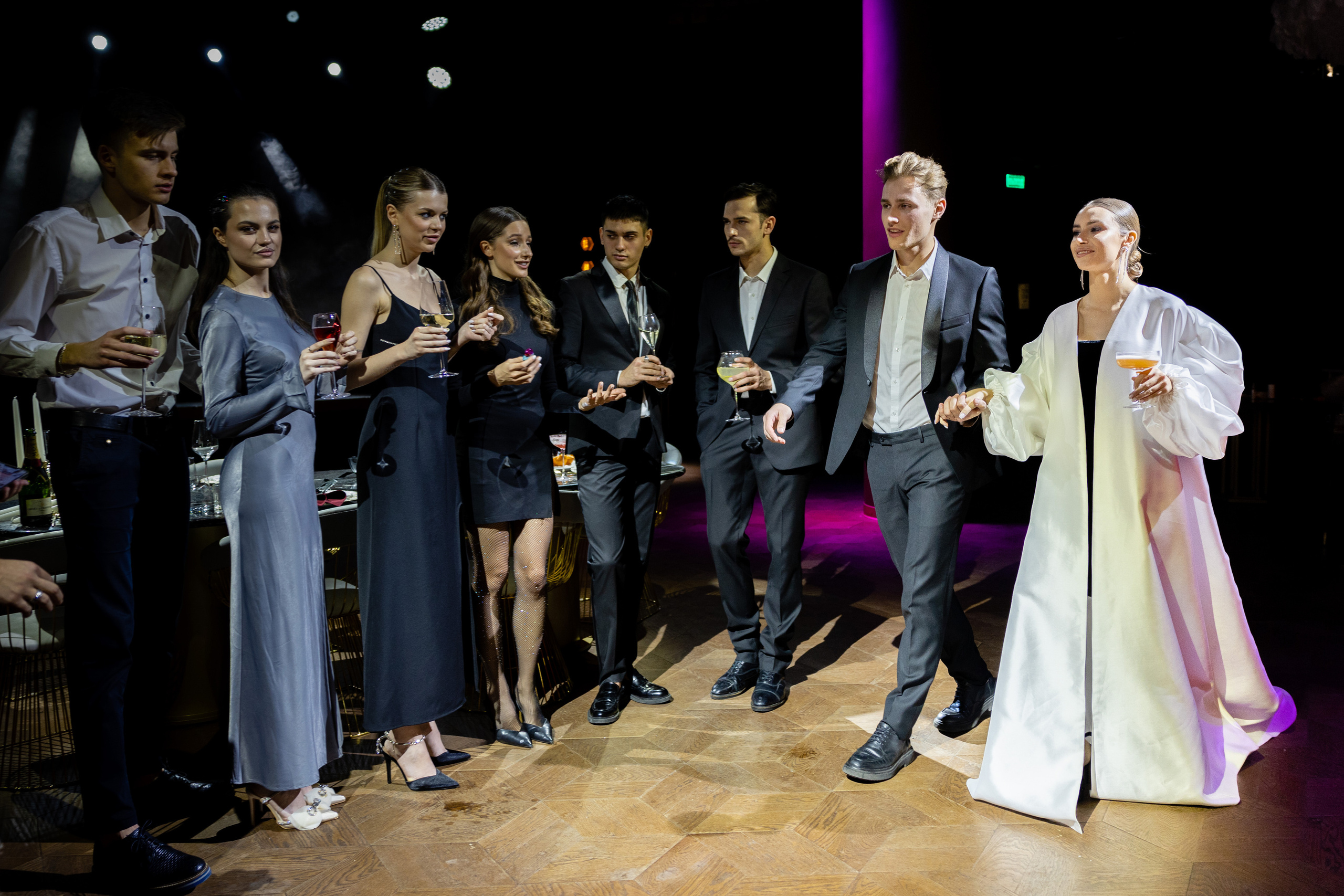 Свадьба-маскарад. Ресторан Madison. Репортажный и студийный фотограф в Москве — Софи