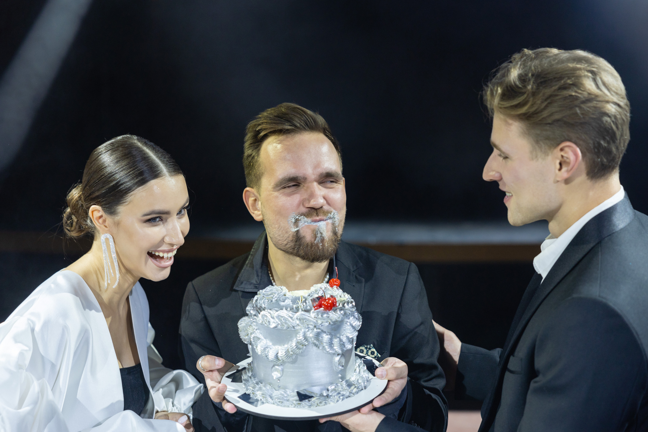 Свадьба-маскарад. Ресторан Madison. Репортажный и студийный фотограф в Москве — Софи