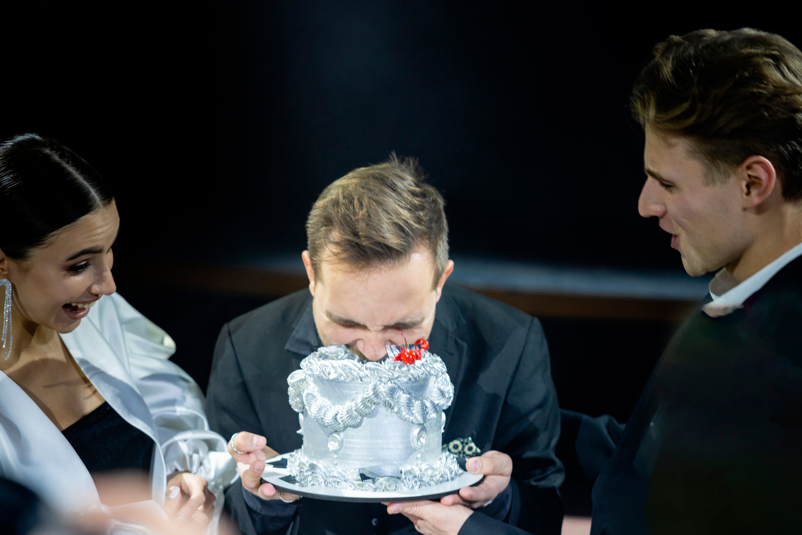 Свадьба-маскарад. Ресторан Madison. Репортажный и студийный фотограф в Москве — Софи