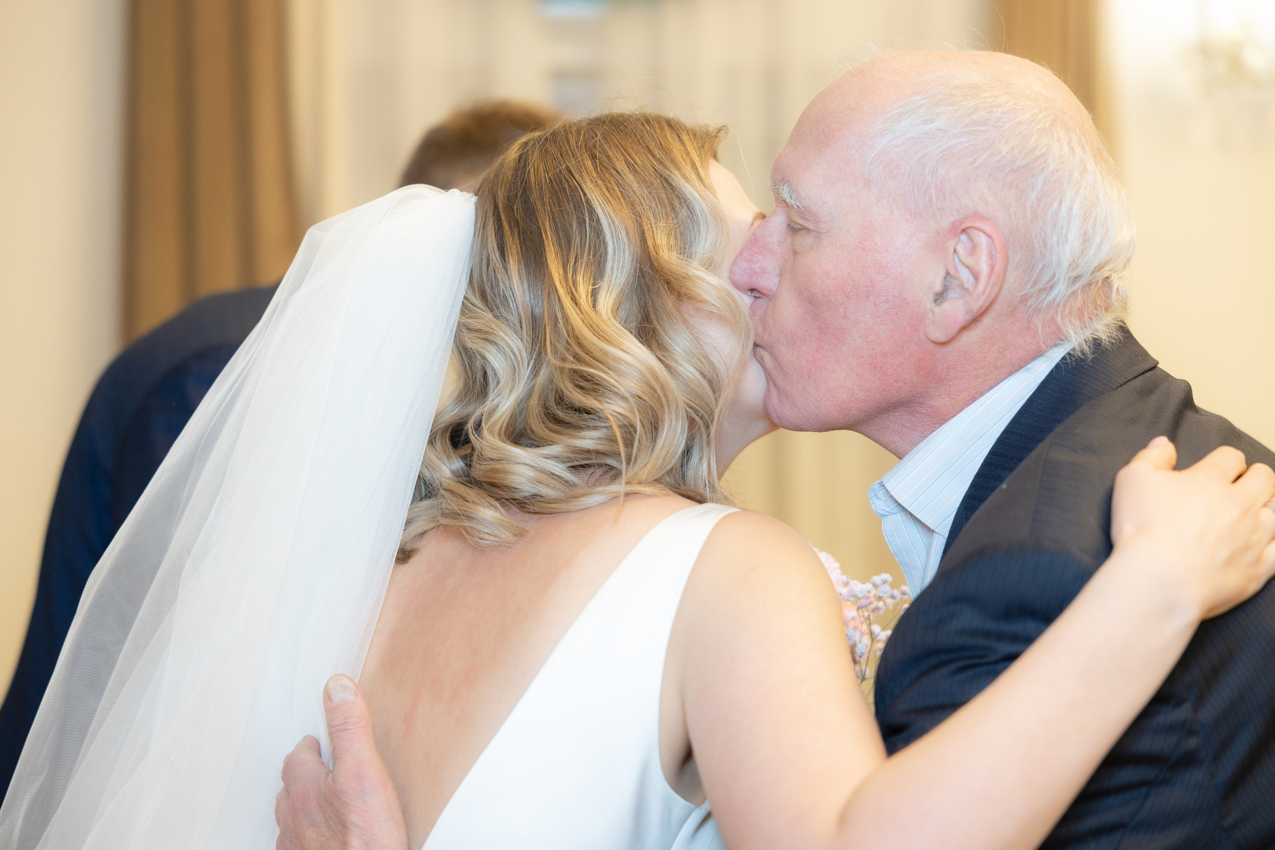 Предновогодняя сказка. ЗАГС ВДНХ. Репортажный и студийный фотограф в Москве — Софи