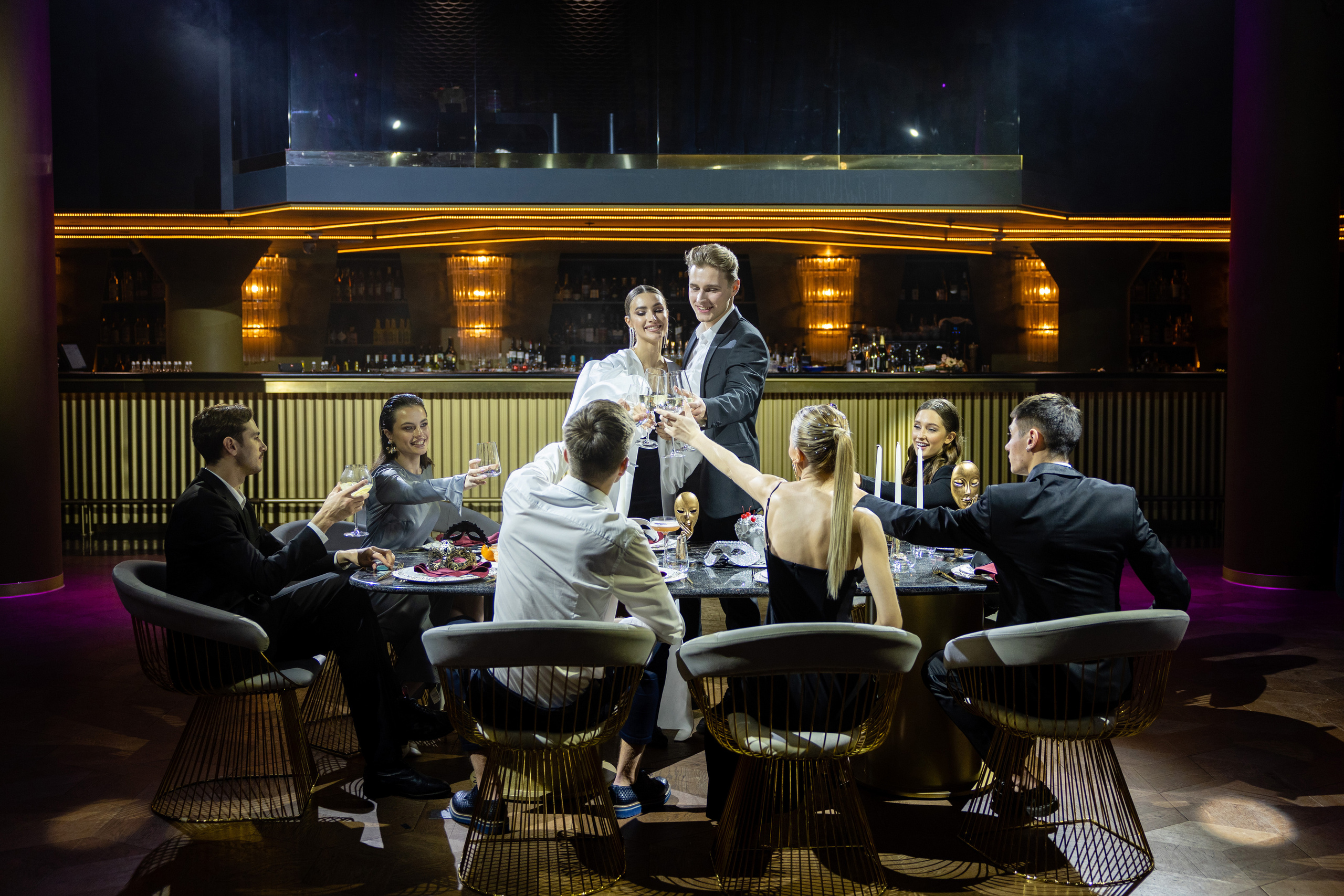 Свадьба-маскарад. Ресторан Madison. Репортажный и студийный фотограф в Москве — Софи