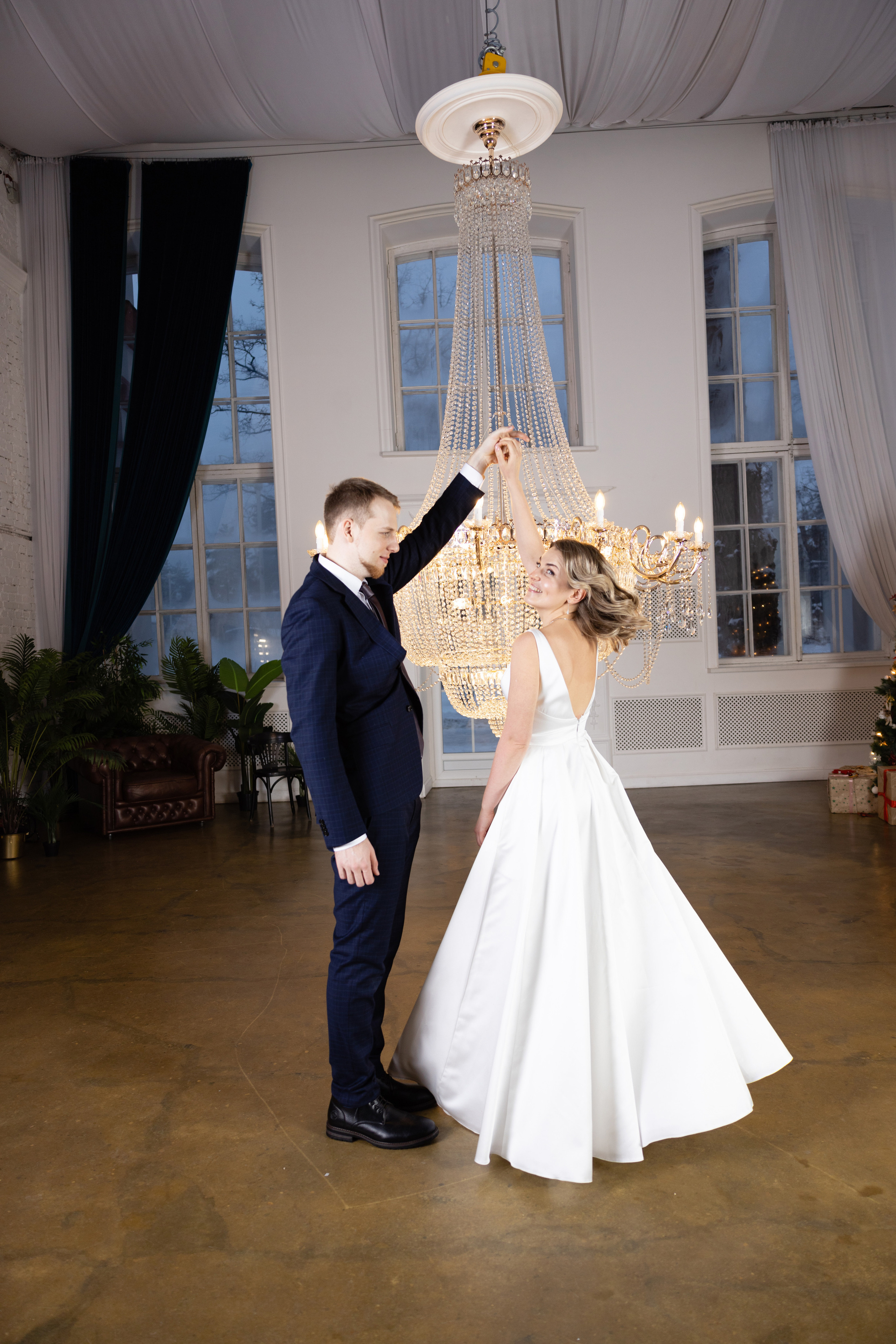 Предновогодняя сказка. ЗАГС ВДНХ. Репортажный и студийный фотограф в Москве — Софи