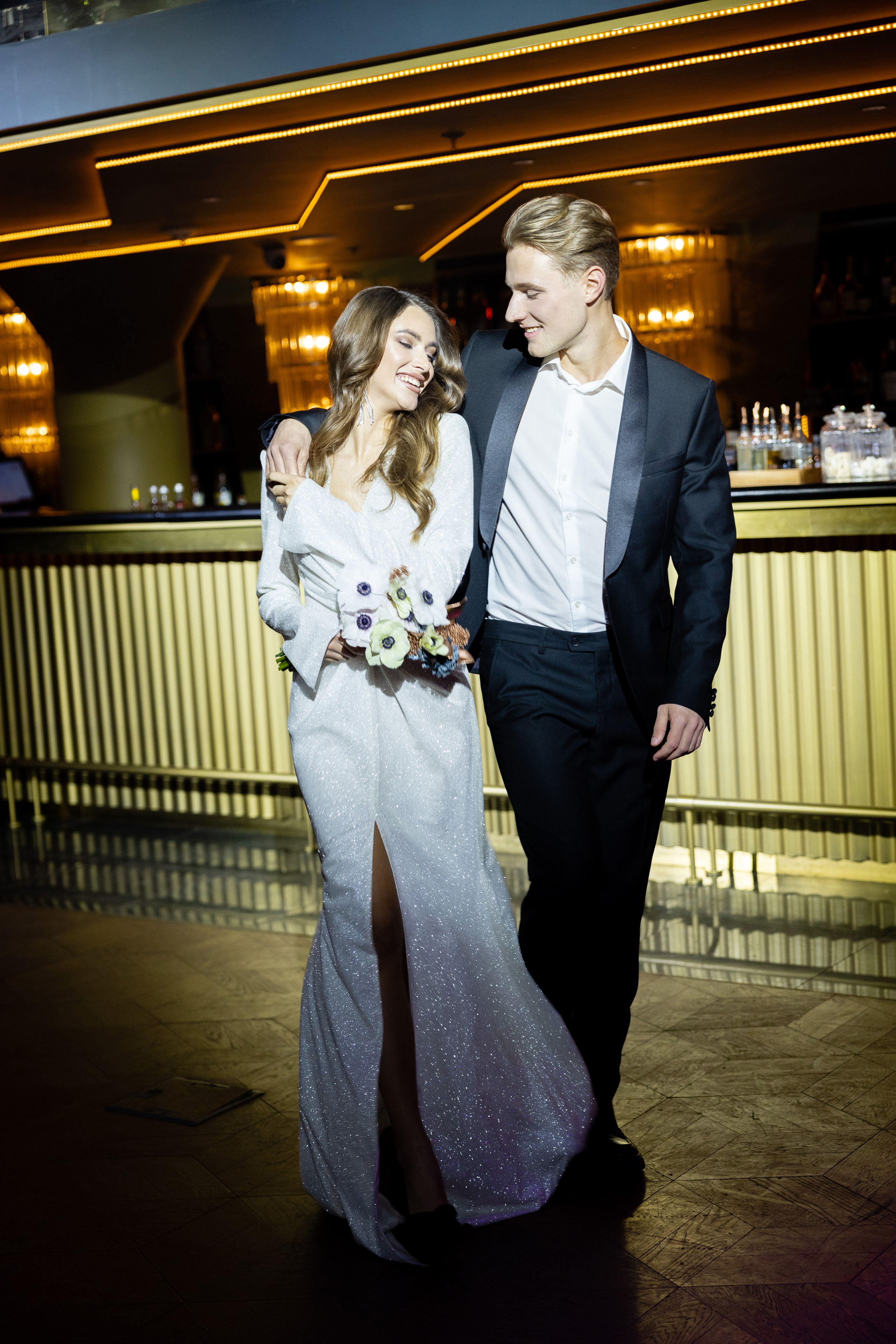 Свадьба-маскарад. Ресторан Madison. Репортажный и студийный фотограф в Москве — Софи