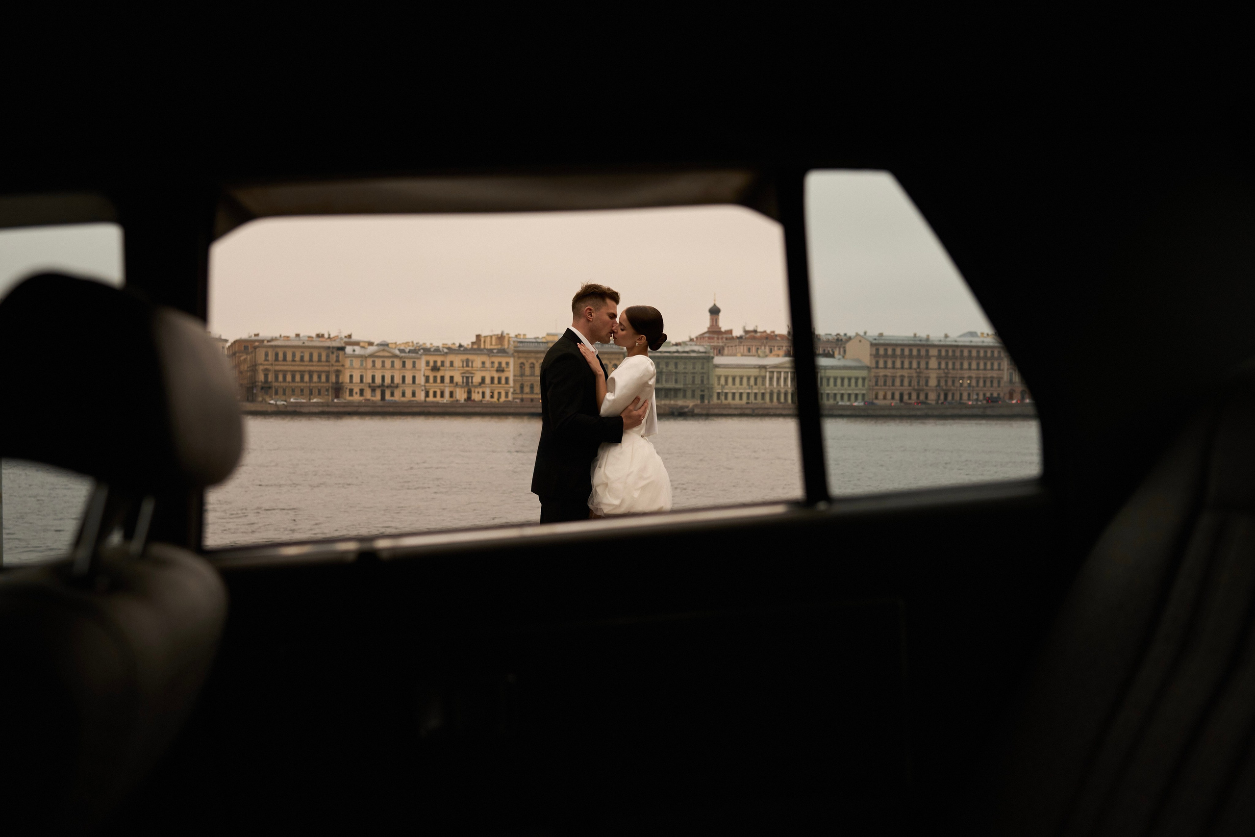 Даня и Алена. Hmliber — фотограф и контент-креатор из Петербурга