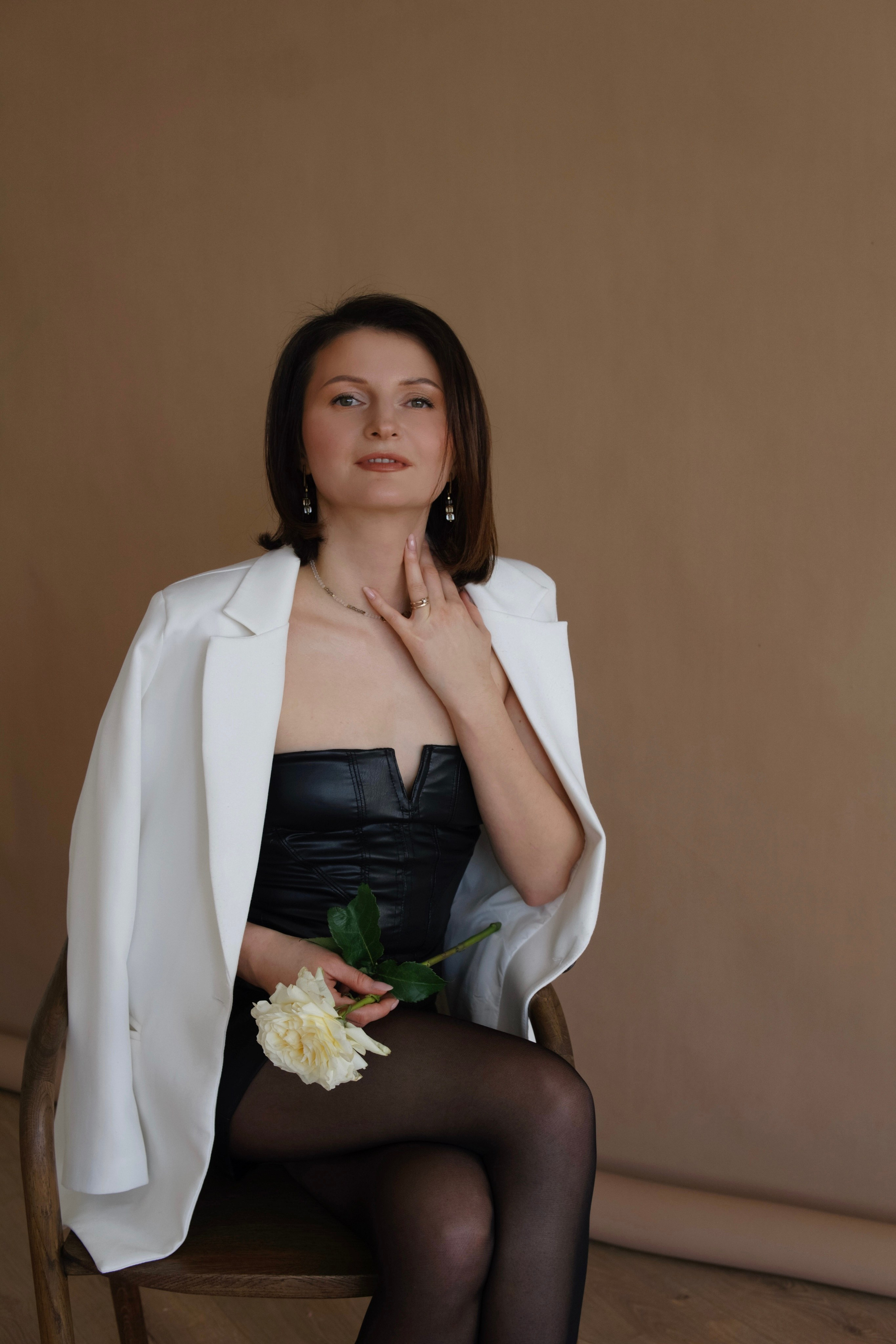 Катя, фотосессия с цветами. Фотограф в Минске Света Григорьева