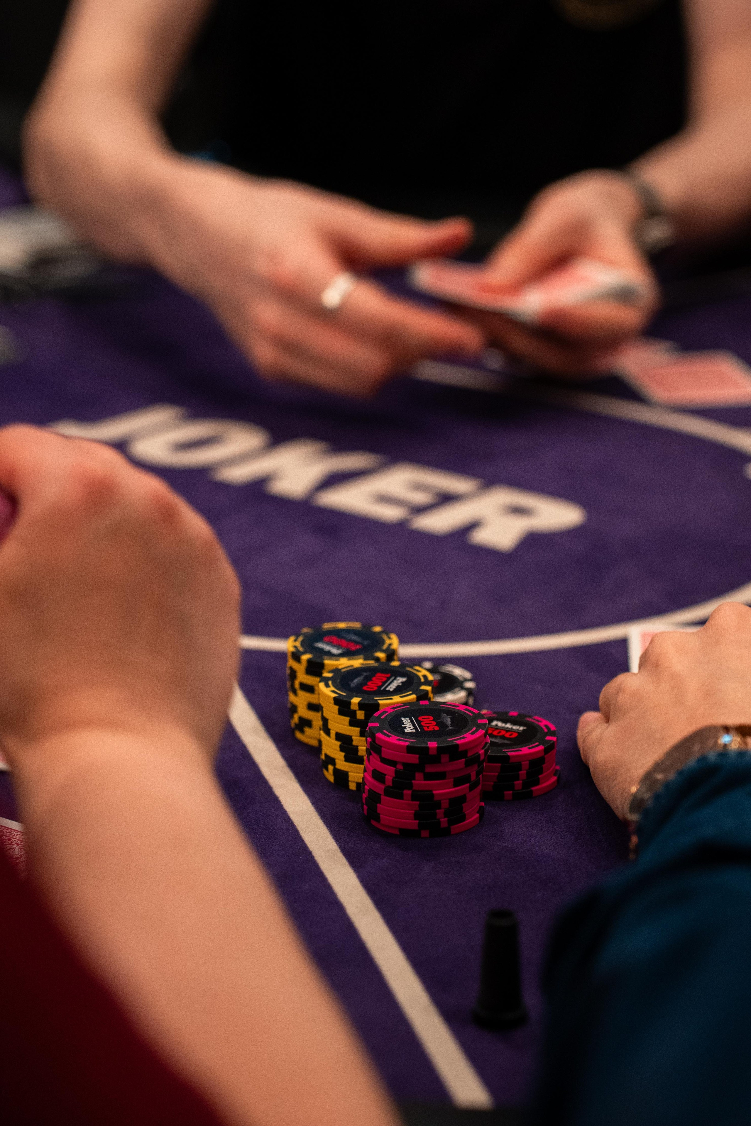 Joker Poker Club 01.03.2026. Коммерческий и художественный фотограф и видеограф в Москве Арсений Тургенев