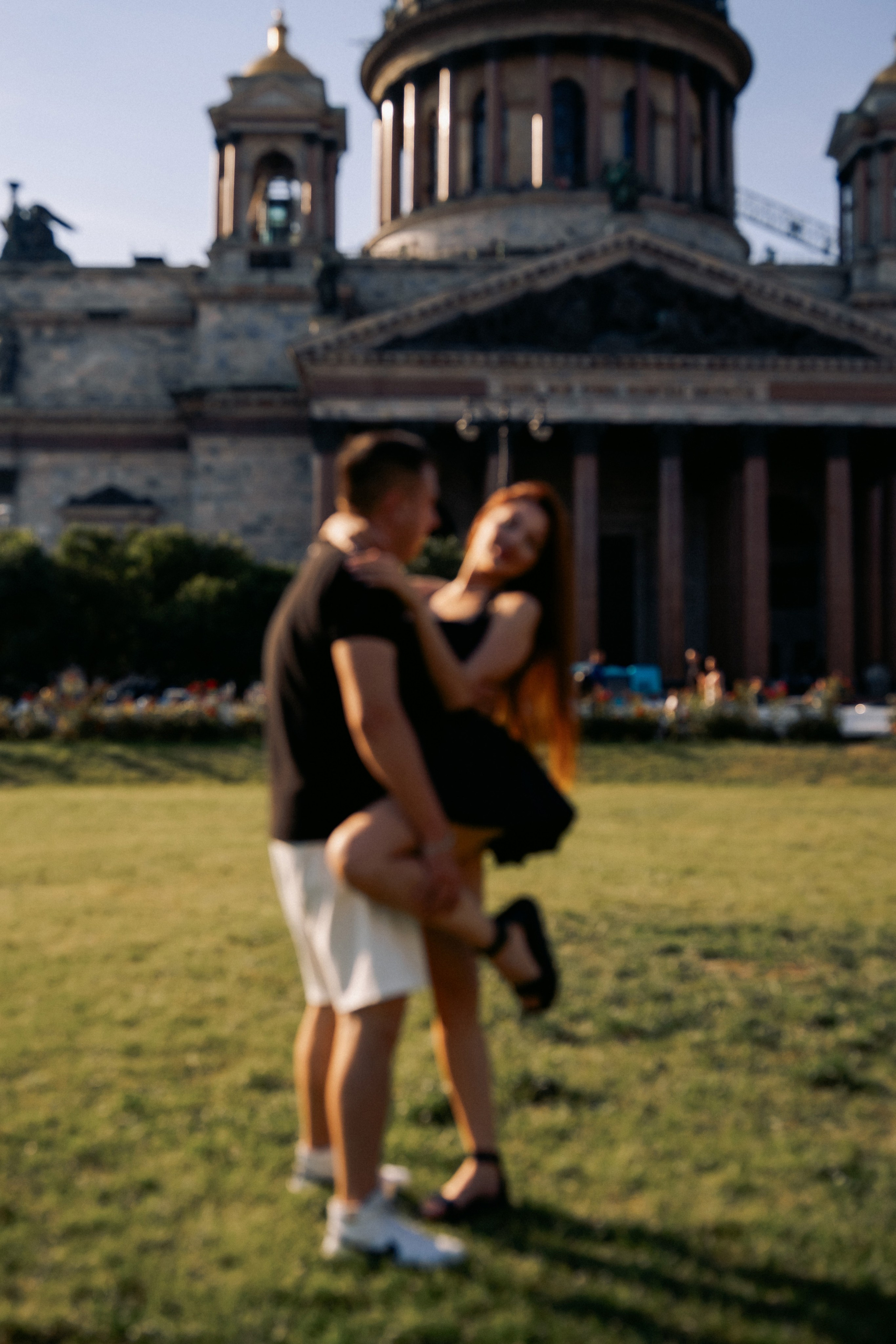 Вика и Рамис. Семейный и лавстори фотограф в Санкт-Петербурге Леся Ревзина