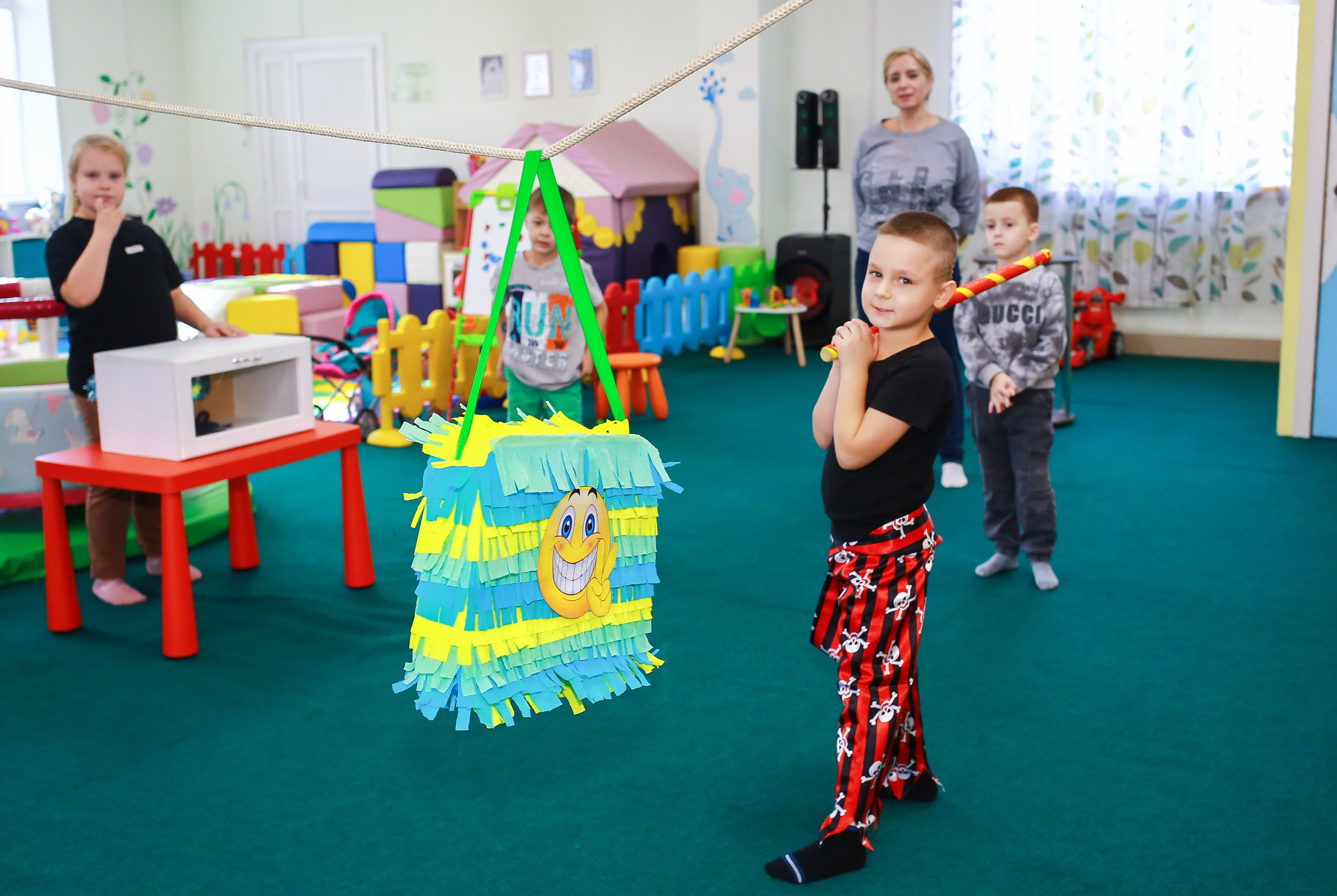 Белый кролик. Форд Боярд. Фотограф новорожденных и семейный фотограф НСО г. Бердск Марина Львова