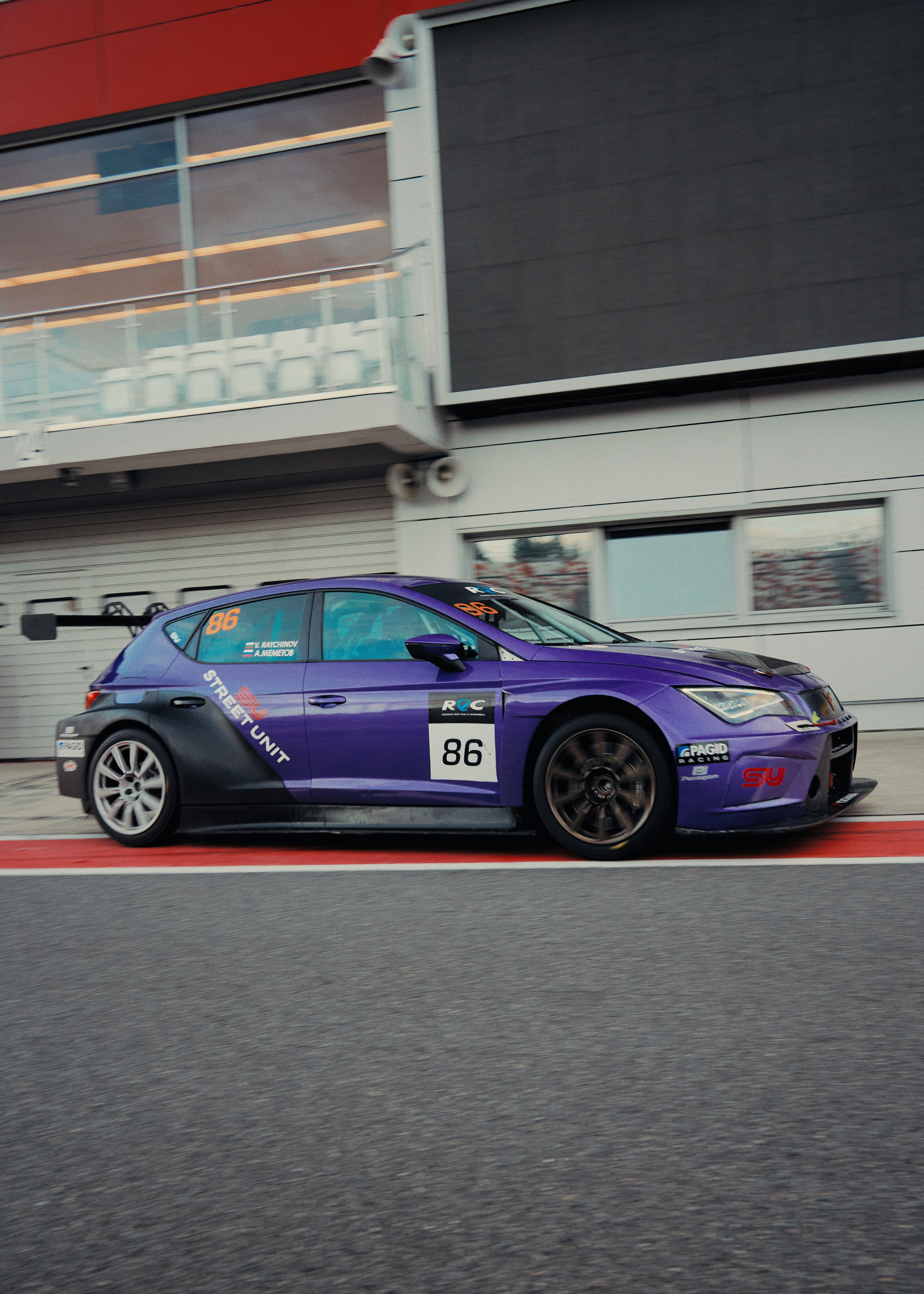 REC 2025. Автомобильный и коммерческий фотограф Москва