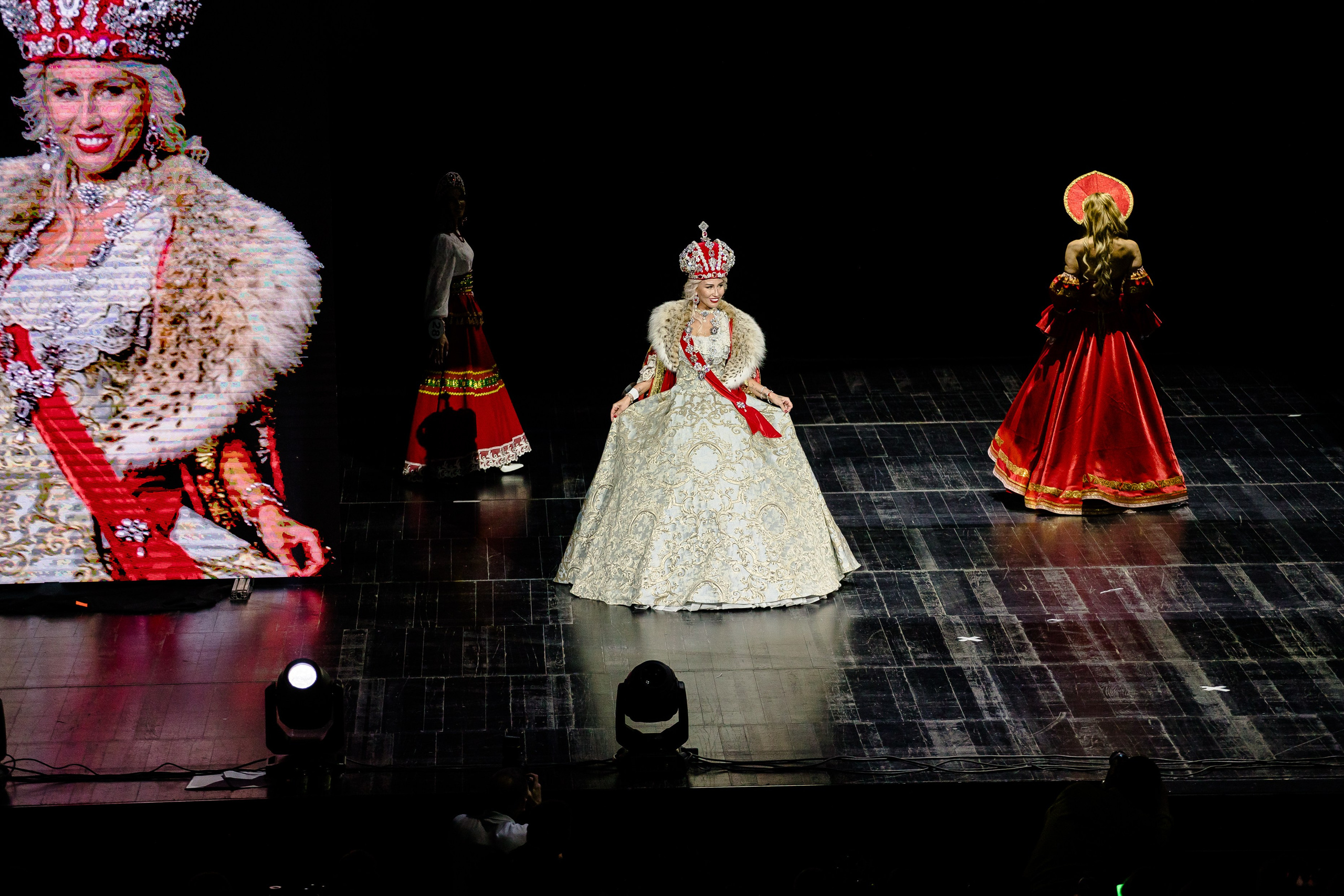 Репортажная съёмка. Свадебный фотограф в Иваново Гитарина Черняева