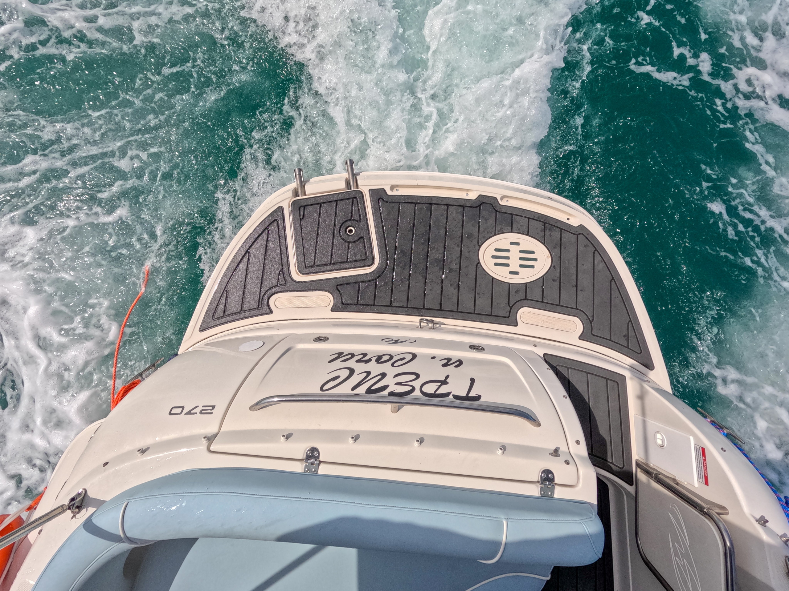 Катер Грейс Аренда Яхты в Сочи Яхтанаморе YACHTANAMORE