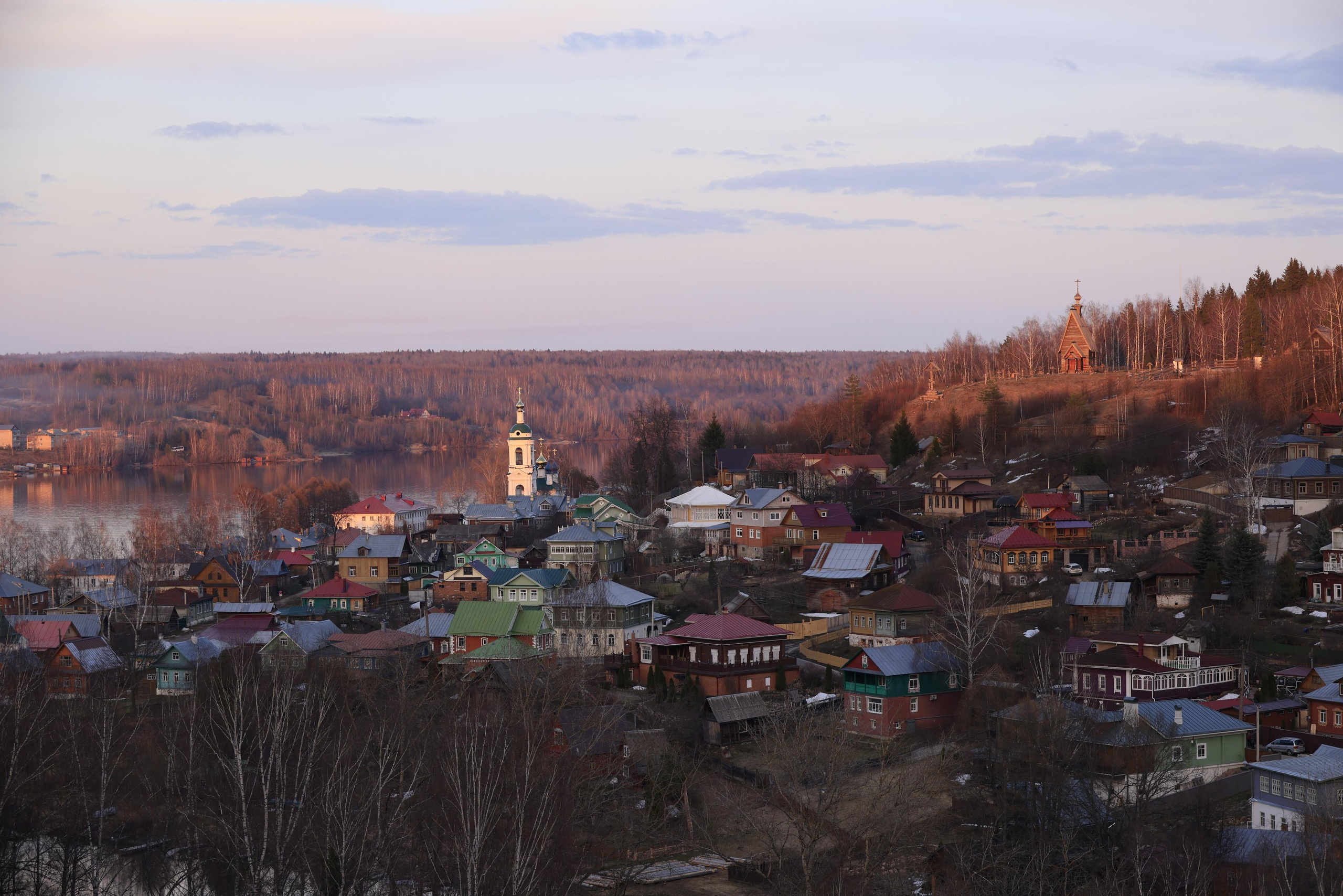 Плес. Весна 2023 г. Фотохудожник BID