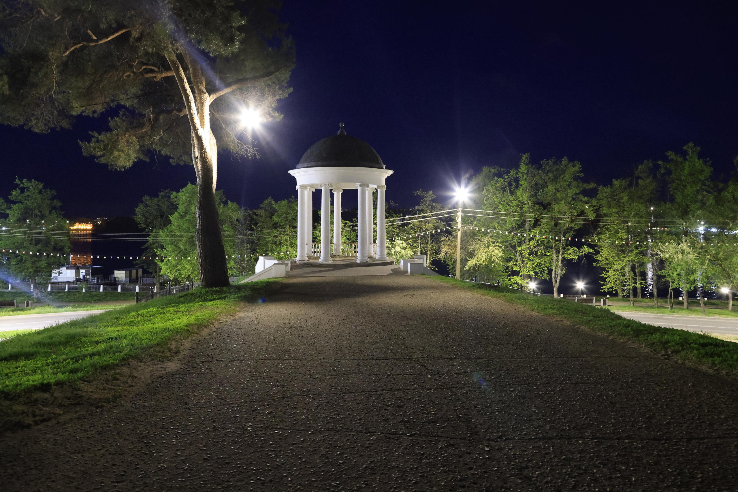 Ночная Кострома. Фотохудожник BID