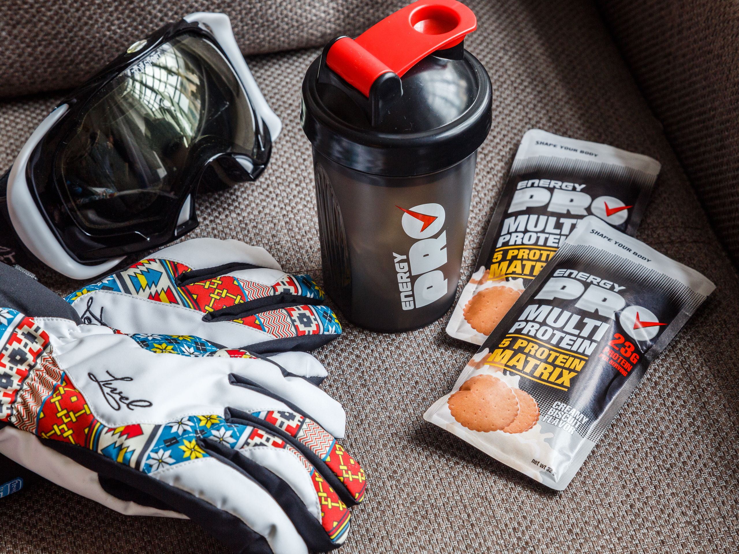 Предметная съемка Energy Diet для контента в Инстаграм 